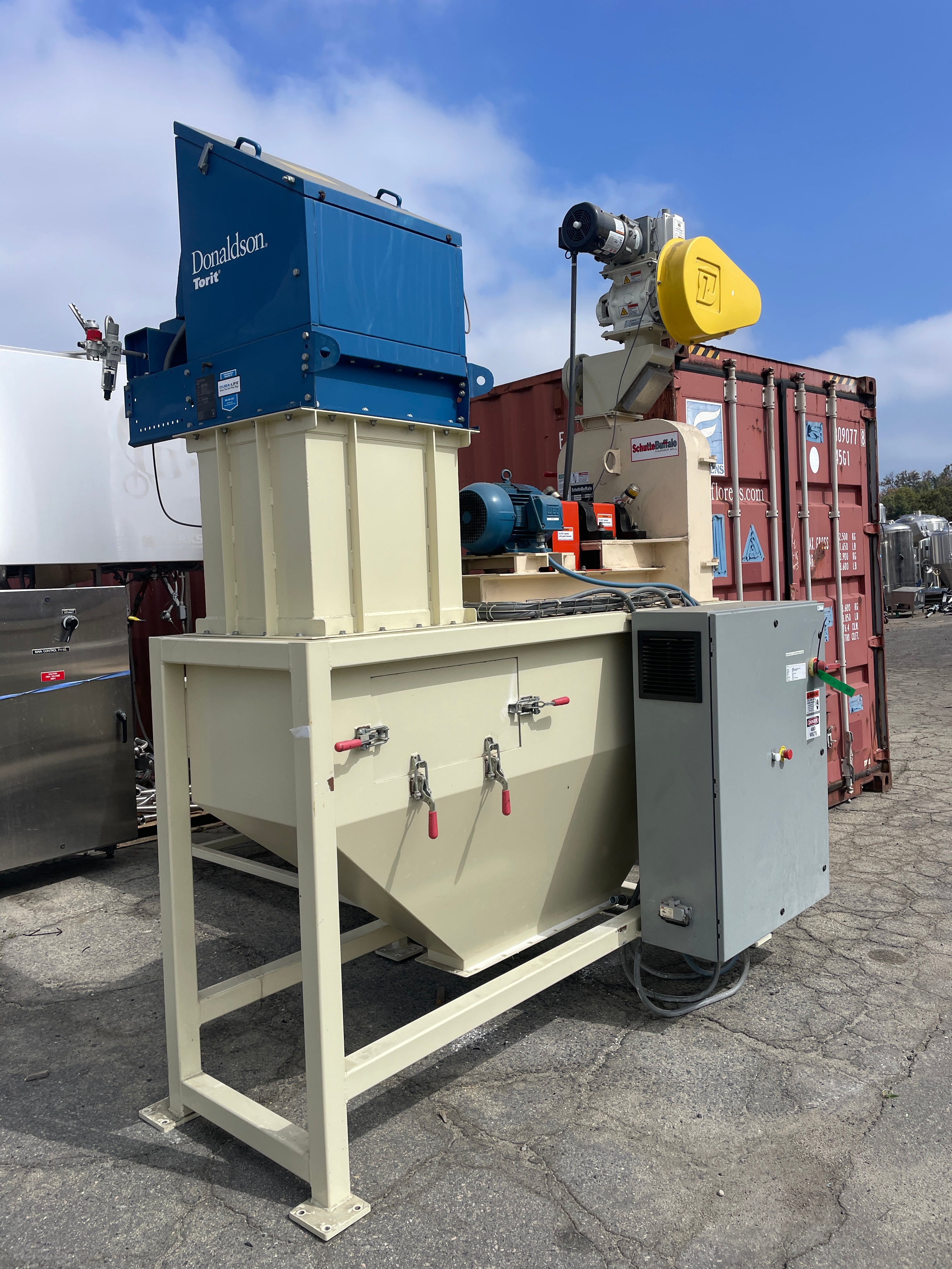 Hammer Mill w/ Dust Collector