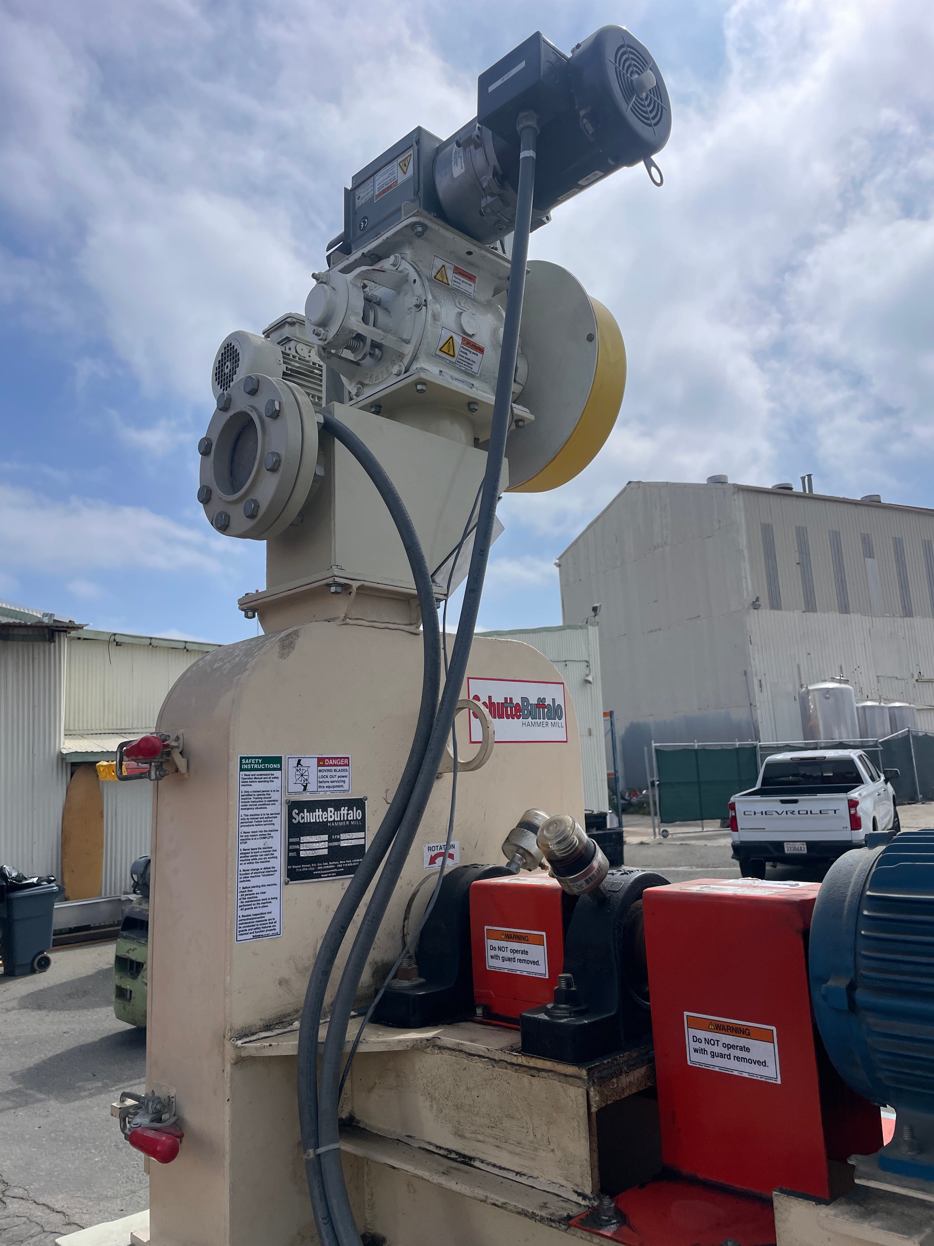 Hammer Mill w/ Dust Collector
