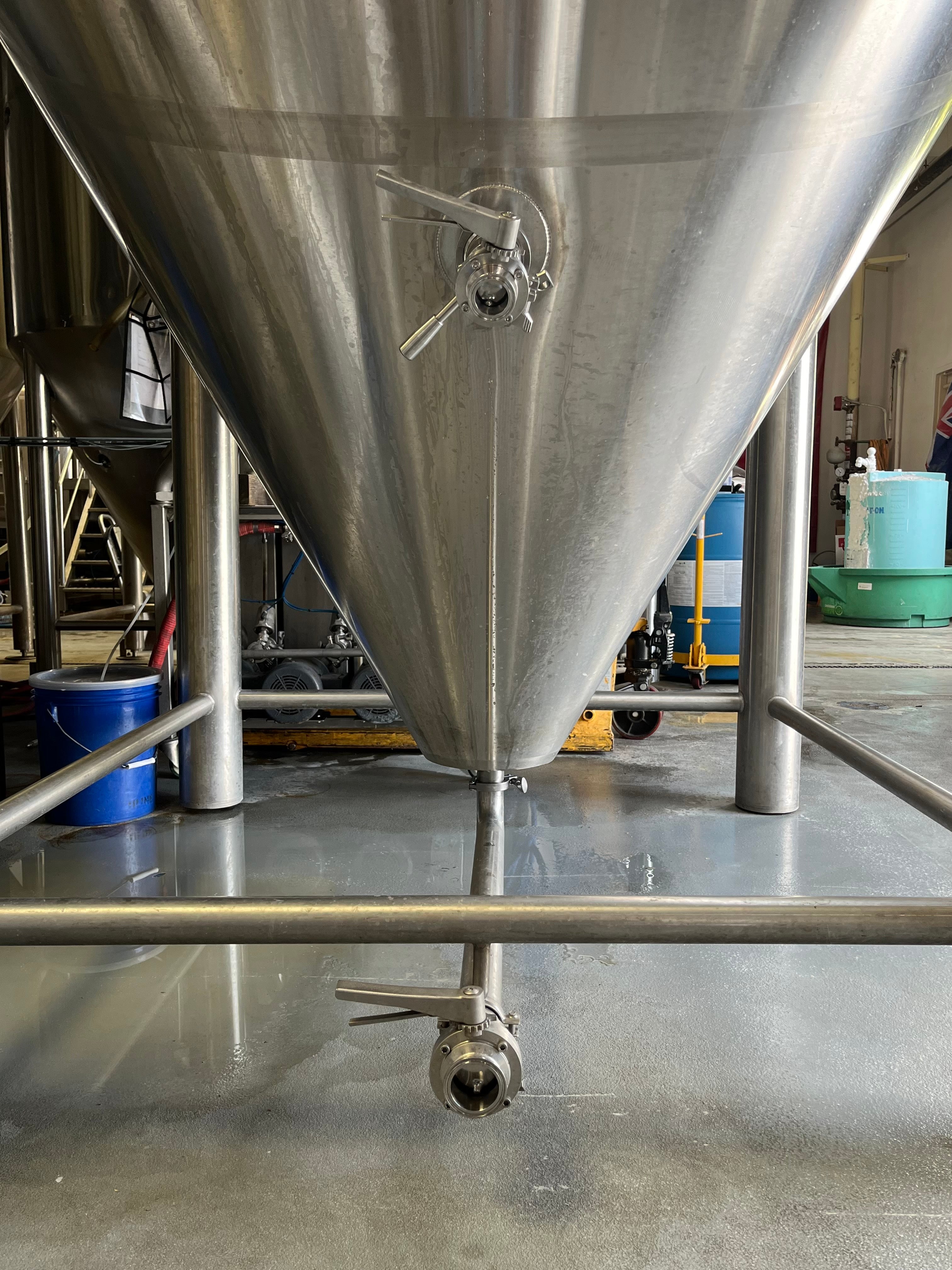60bbl BET Fermenters
