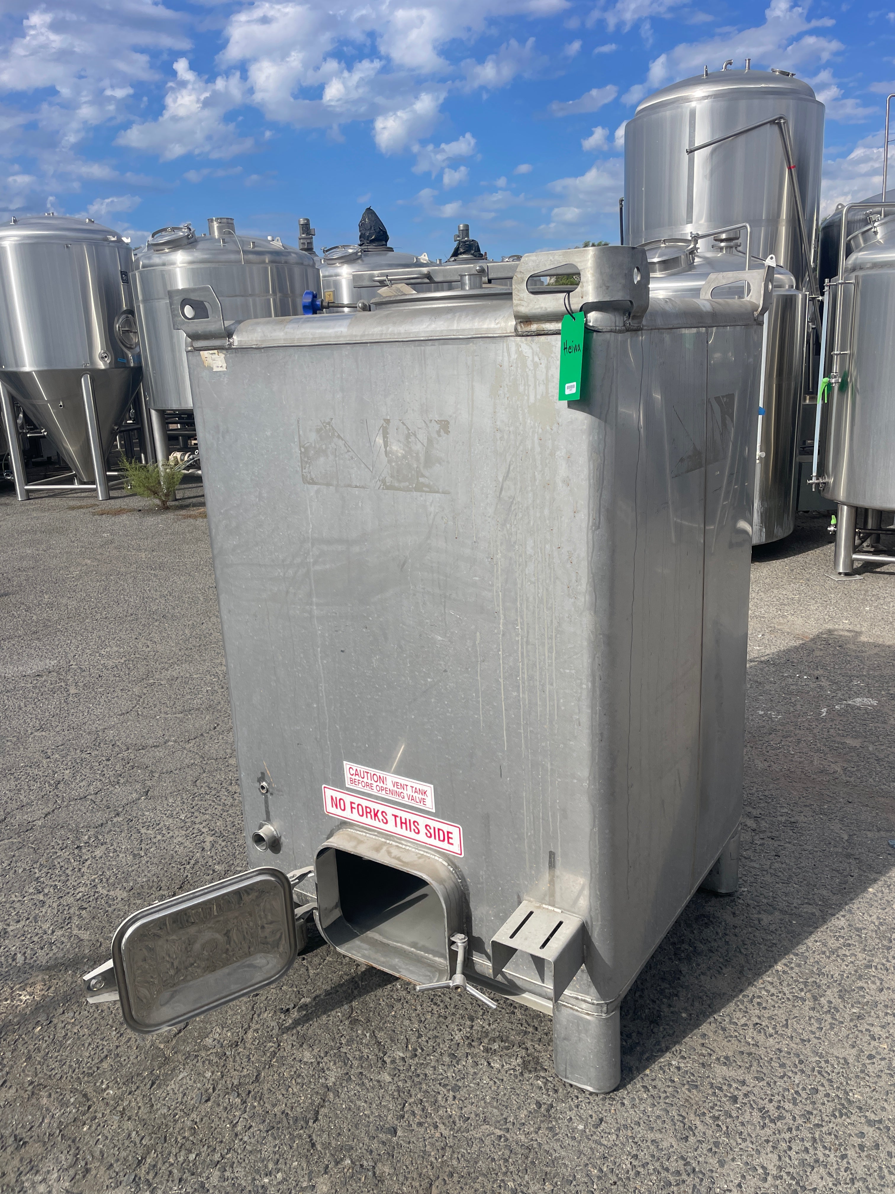 550 Gallon Stainless Totes