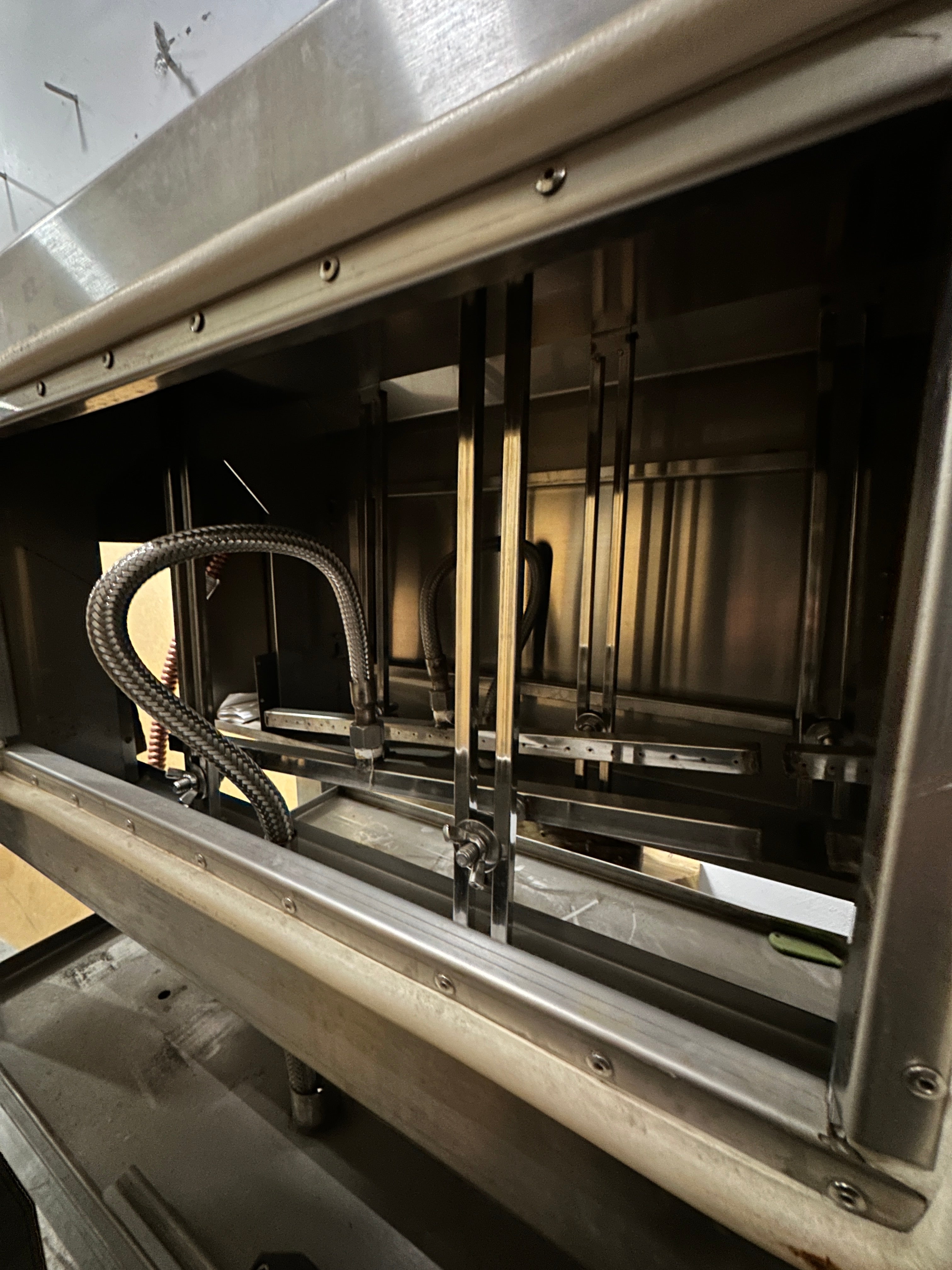 Steam Tunnel w/ Steam Generator