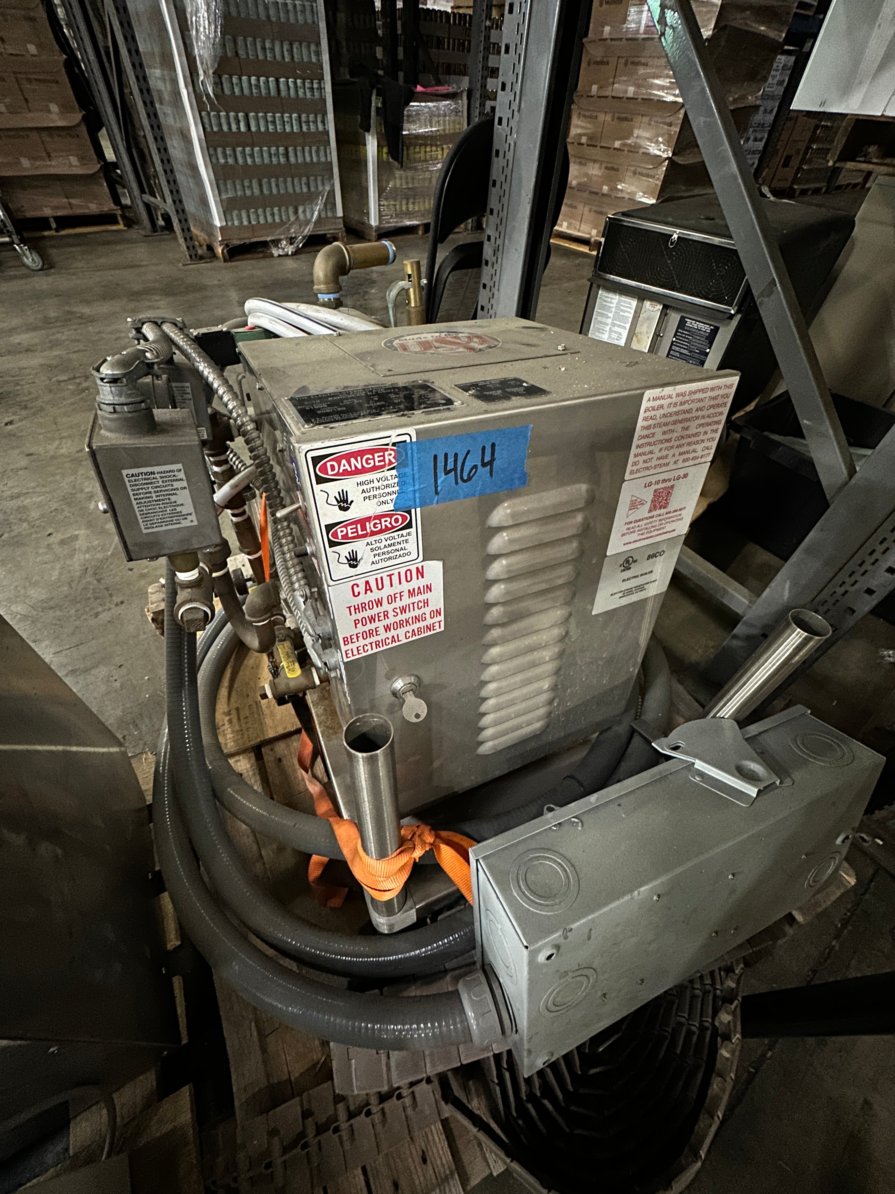 Steam Tunnel w/ Steam Generator