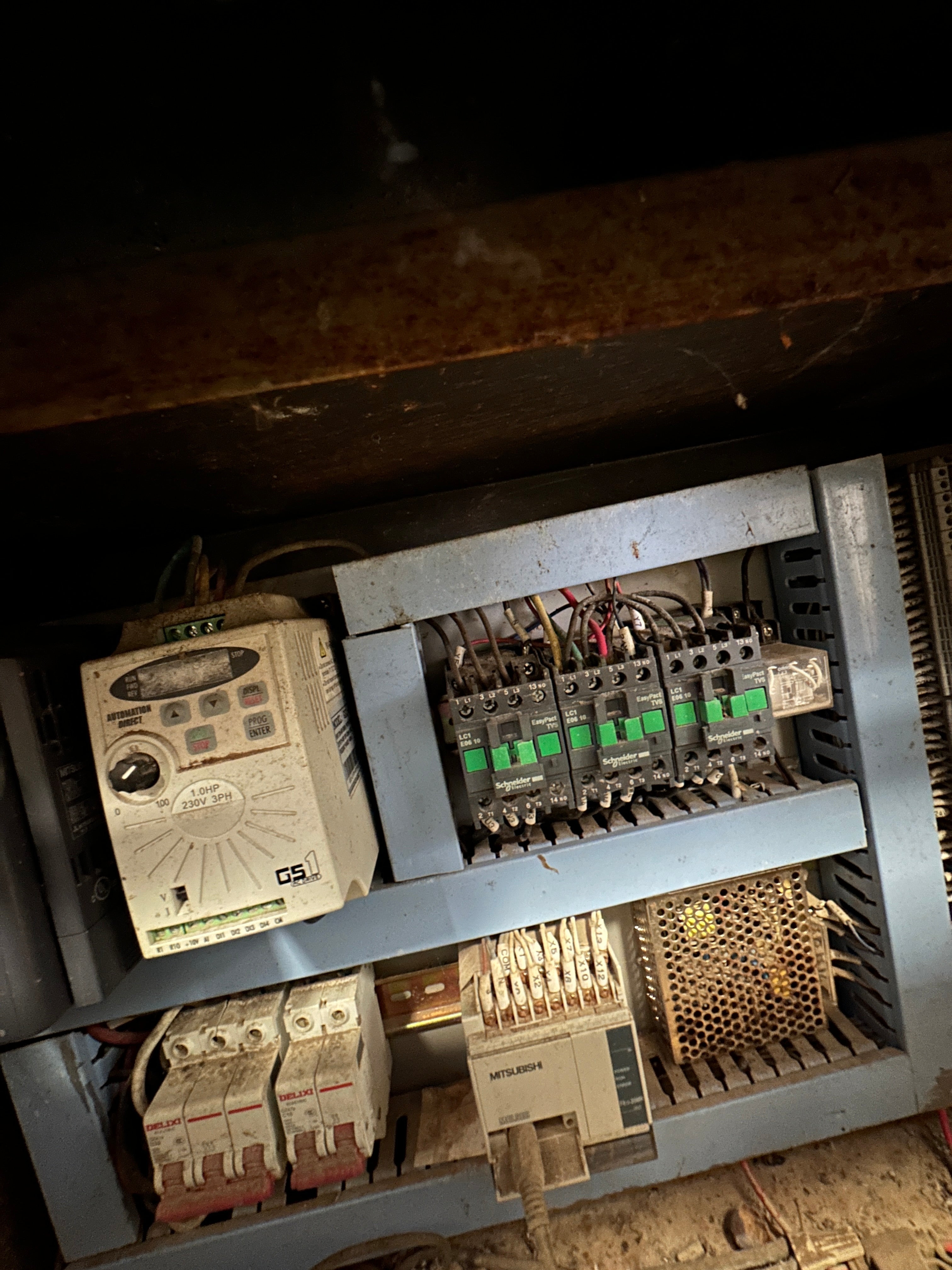 Rotary Screw Cap Bottle Filler