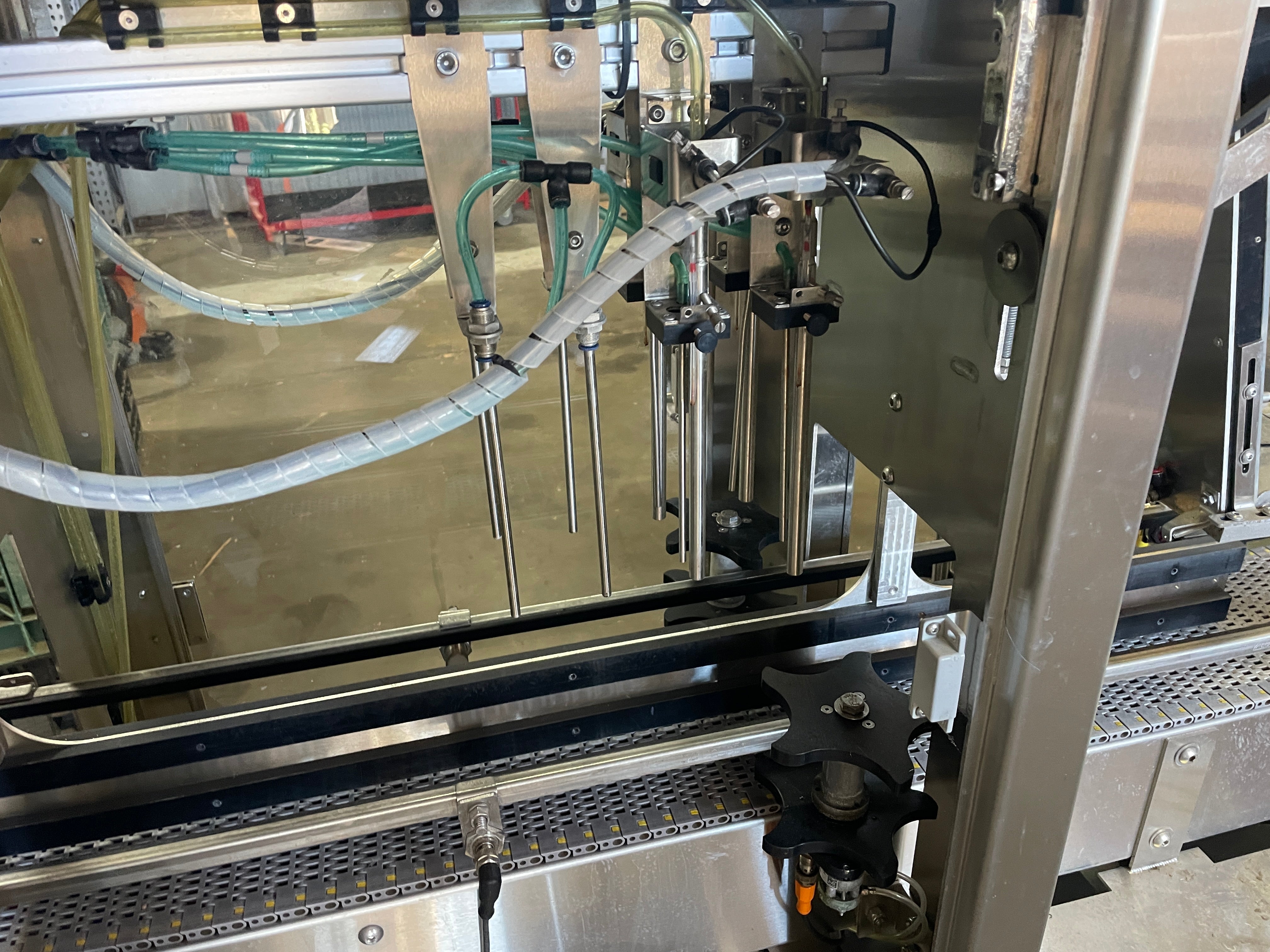 Alpha 4 Head Can Filler