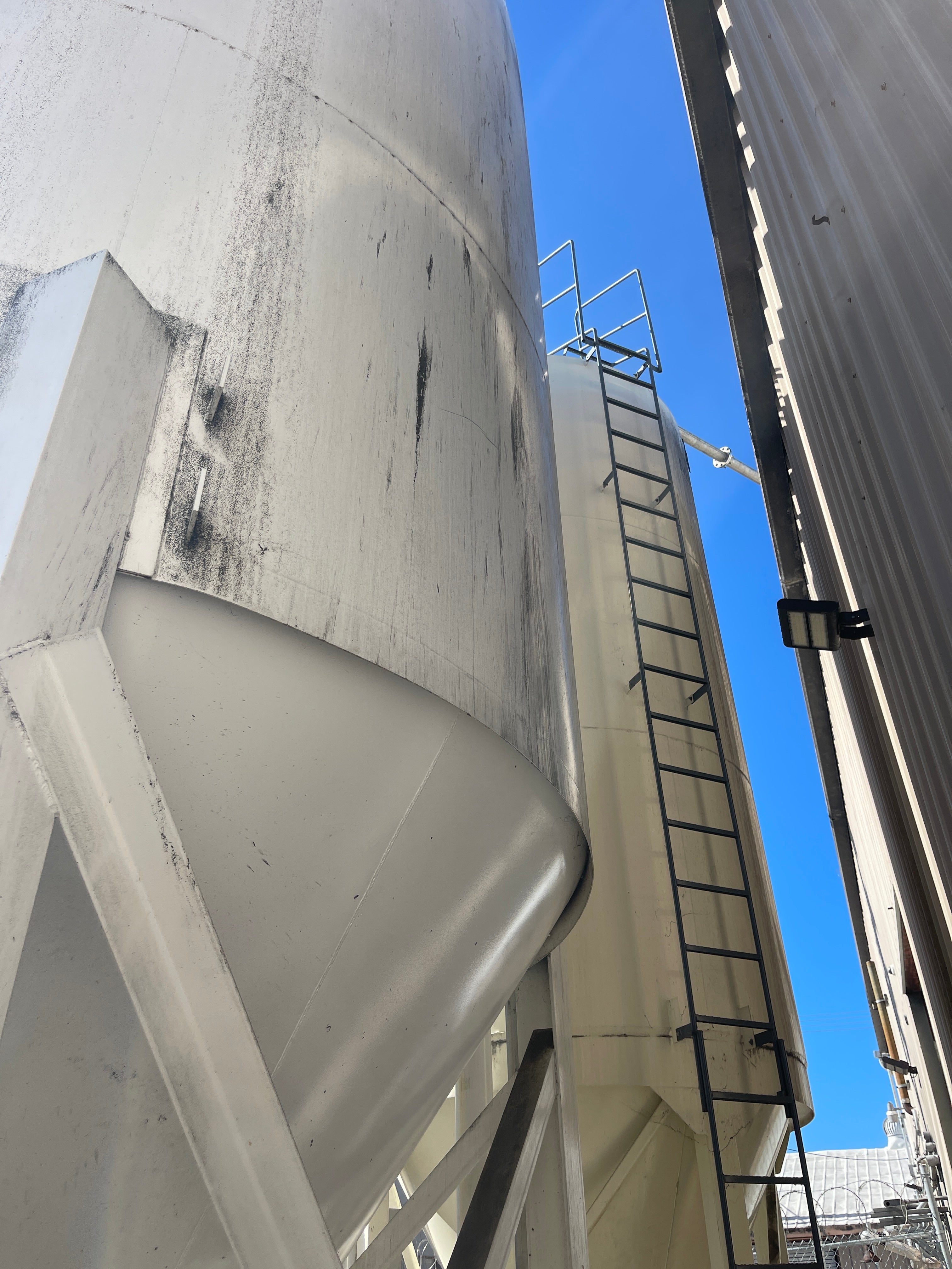Grain Silo with Spent Grain System