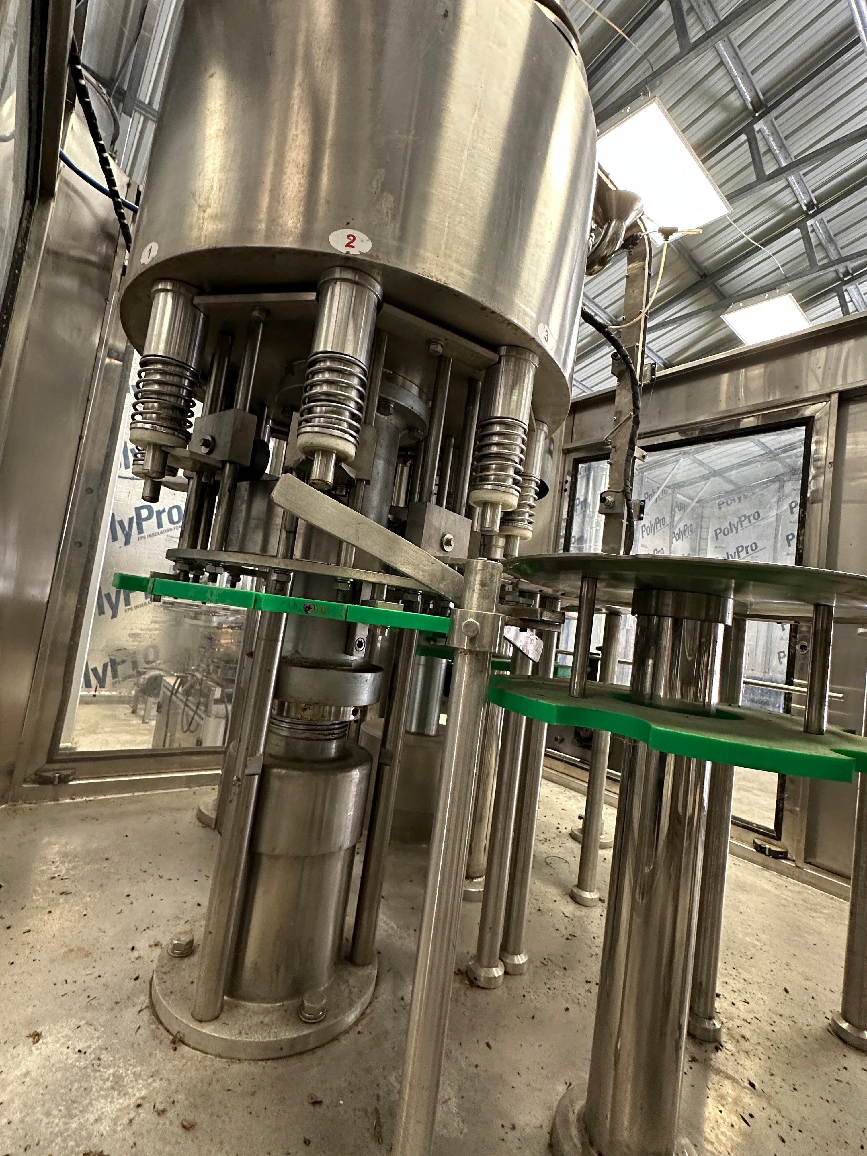 Rotary Screw Cap Bottle Filler