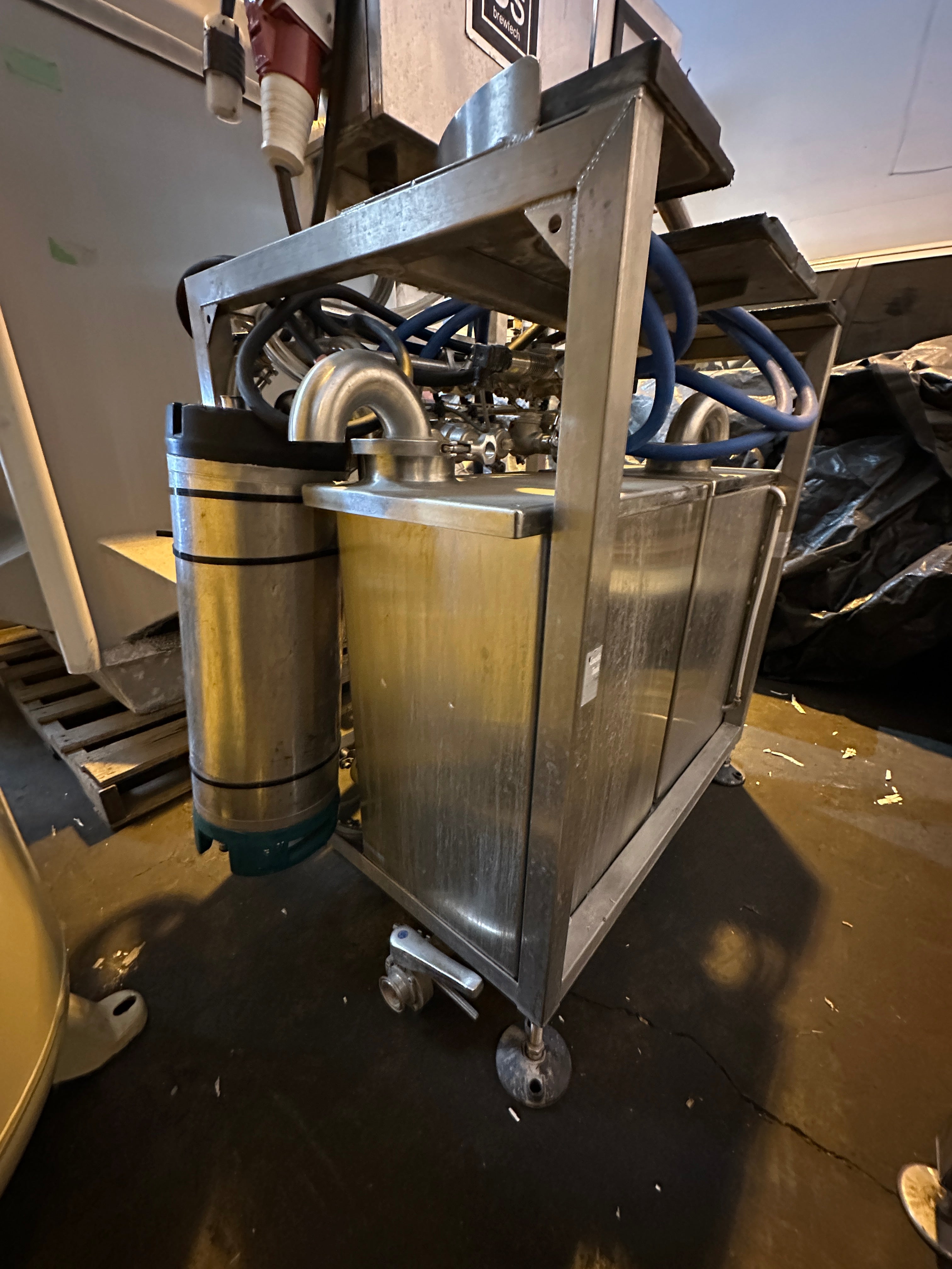 Dual Head Keg Washer