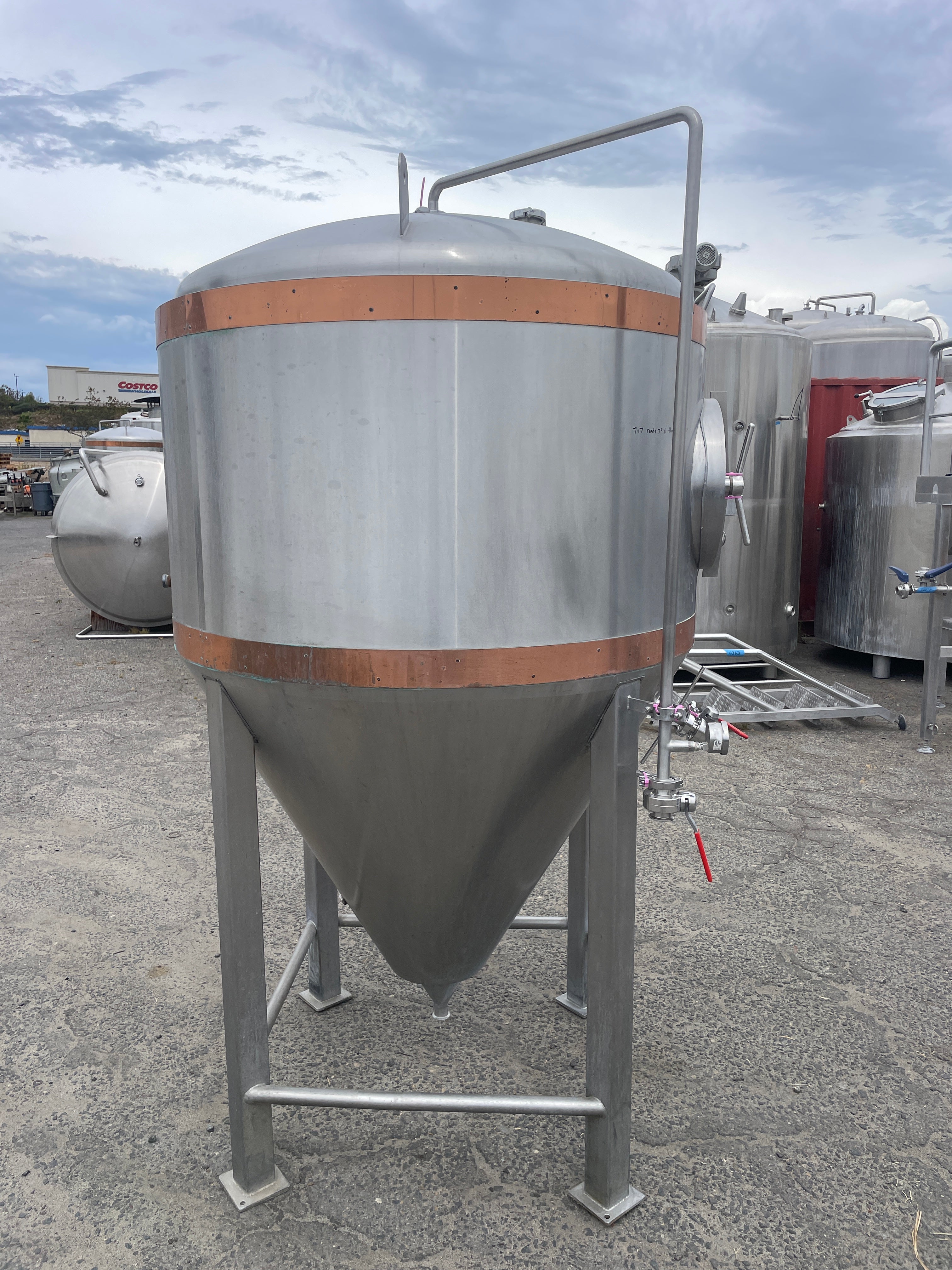 10bbl DME Fermenters