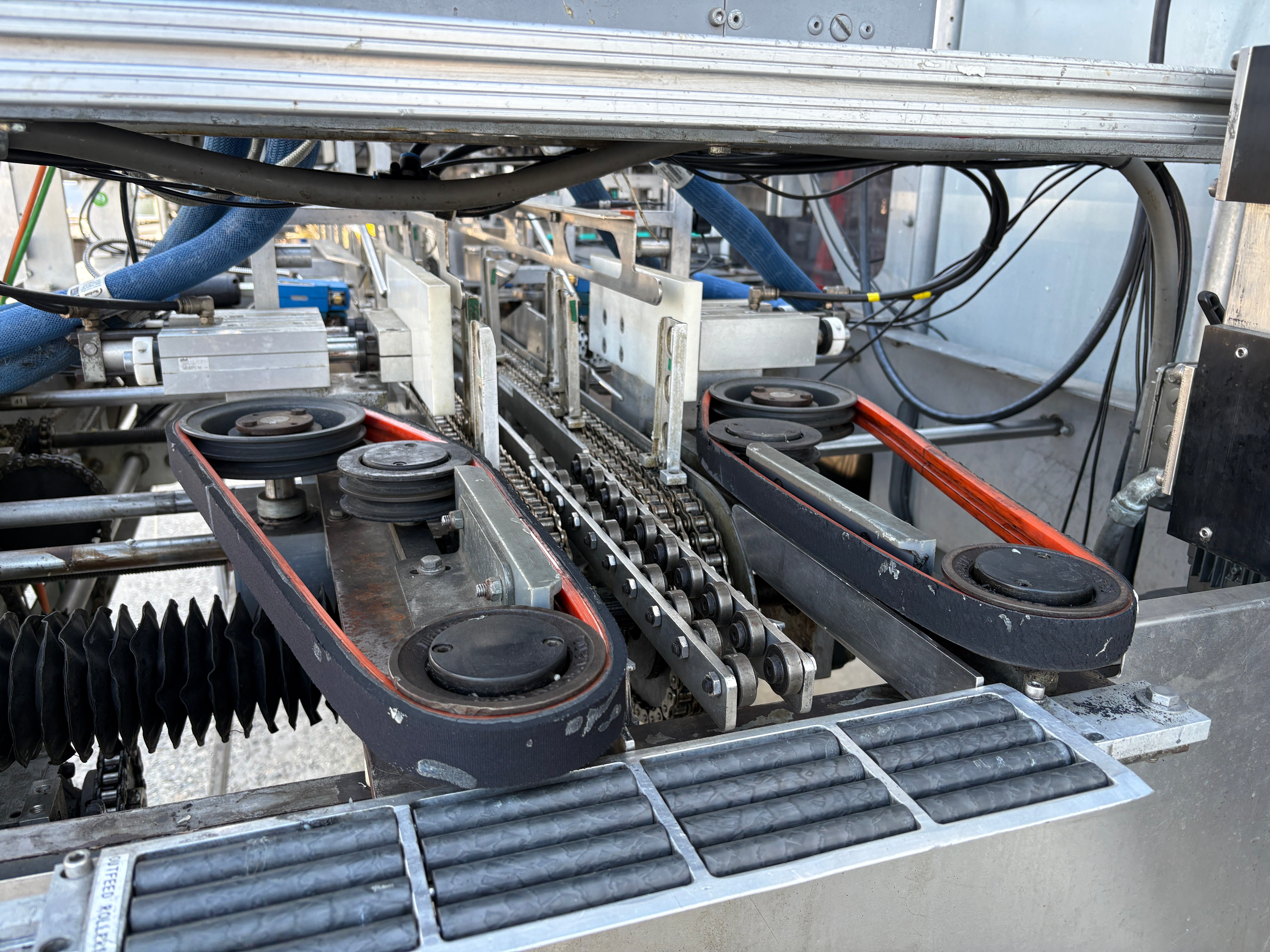 Switchback Cartoner