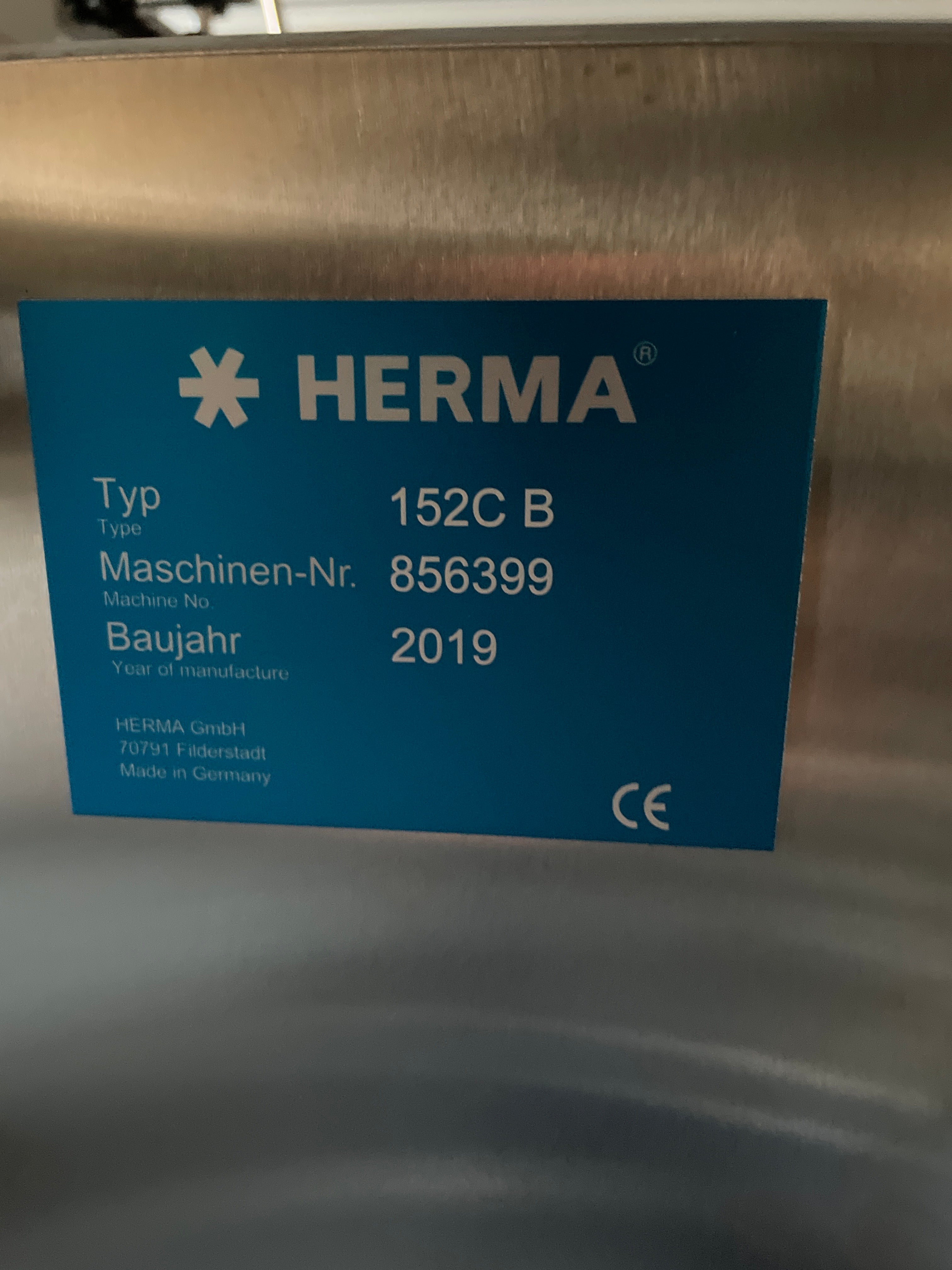 Herma Labeler