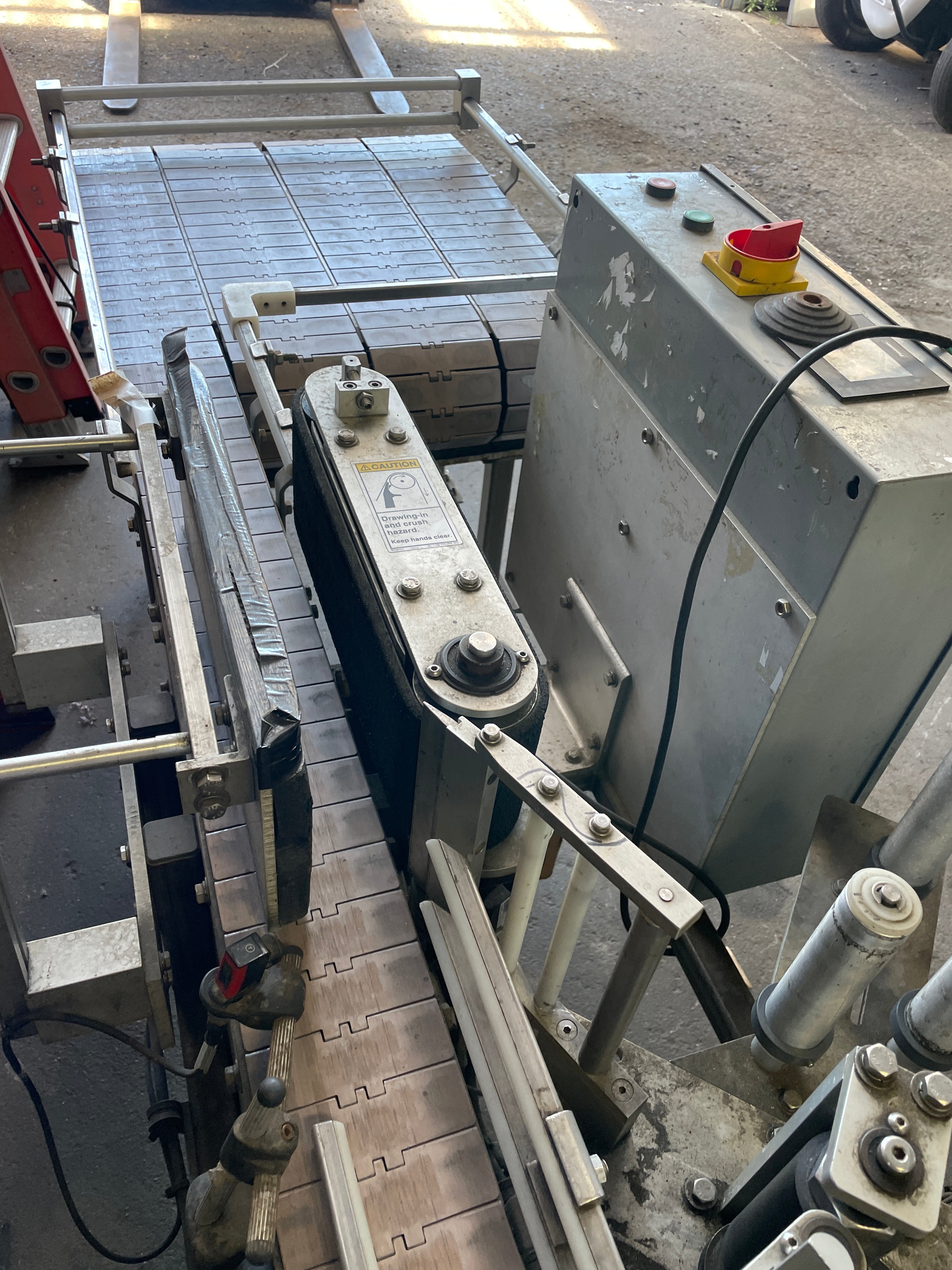 In-Line Labeler