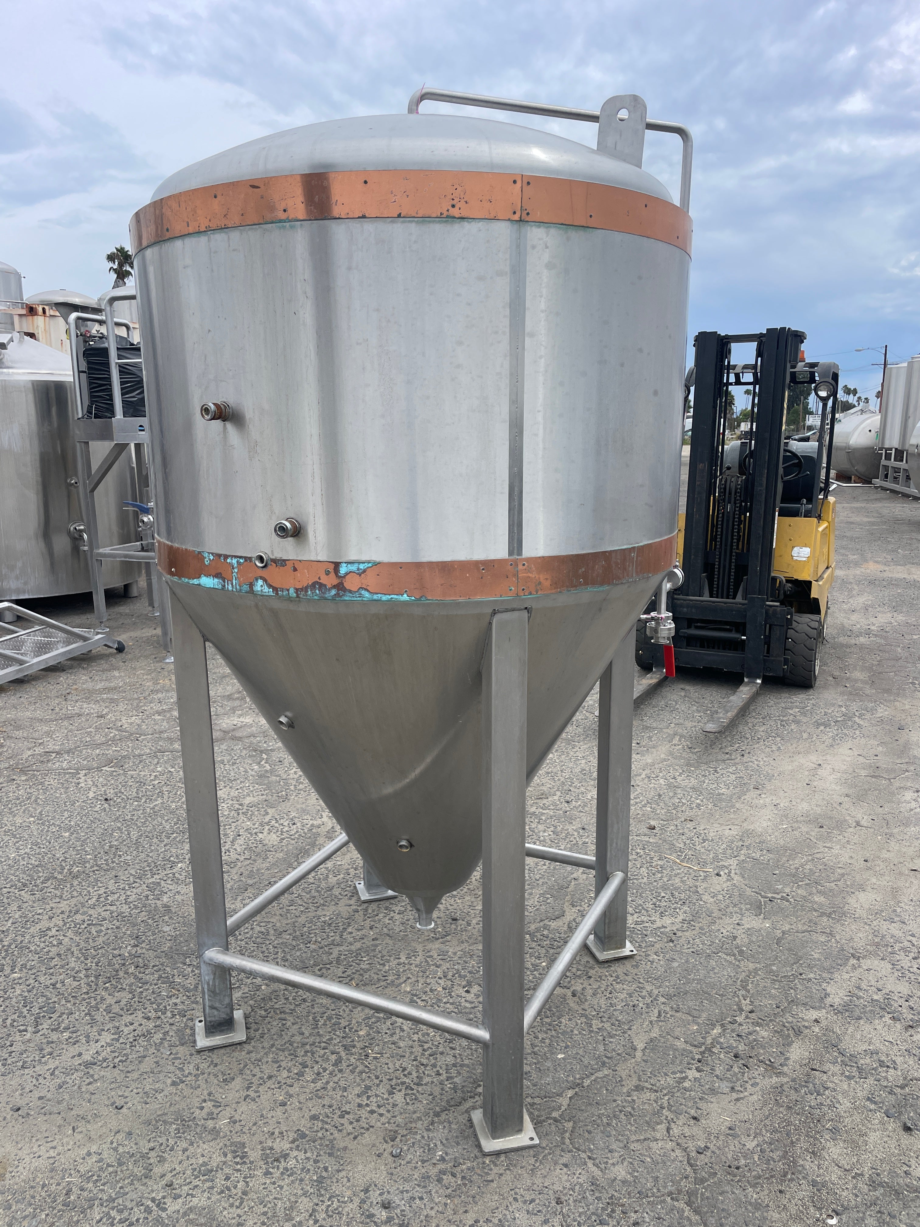 10bbl DME Fermenters