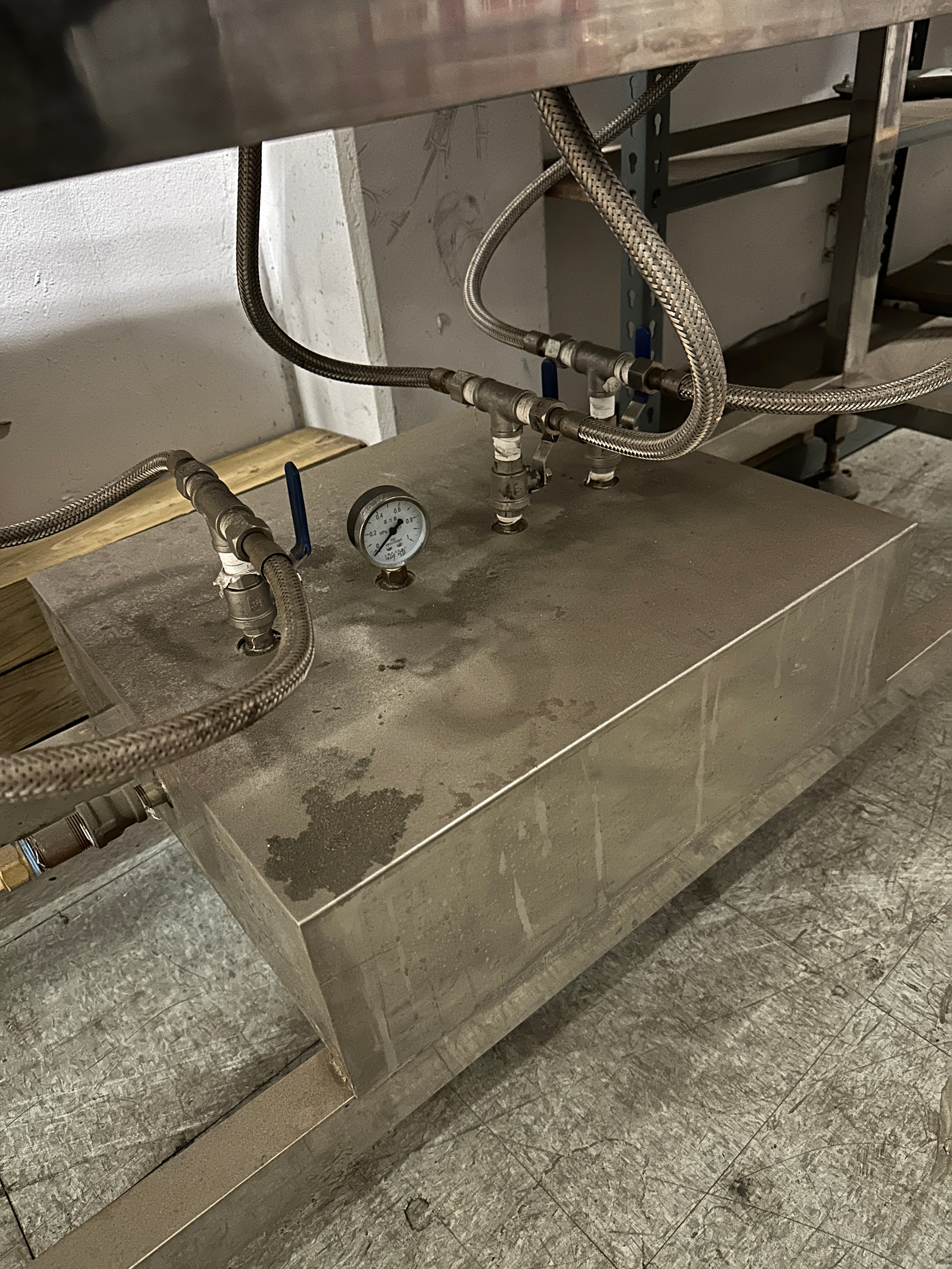 Steam Tunnel w/ Steam Generator