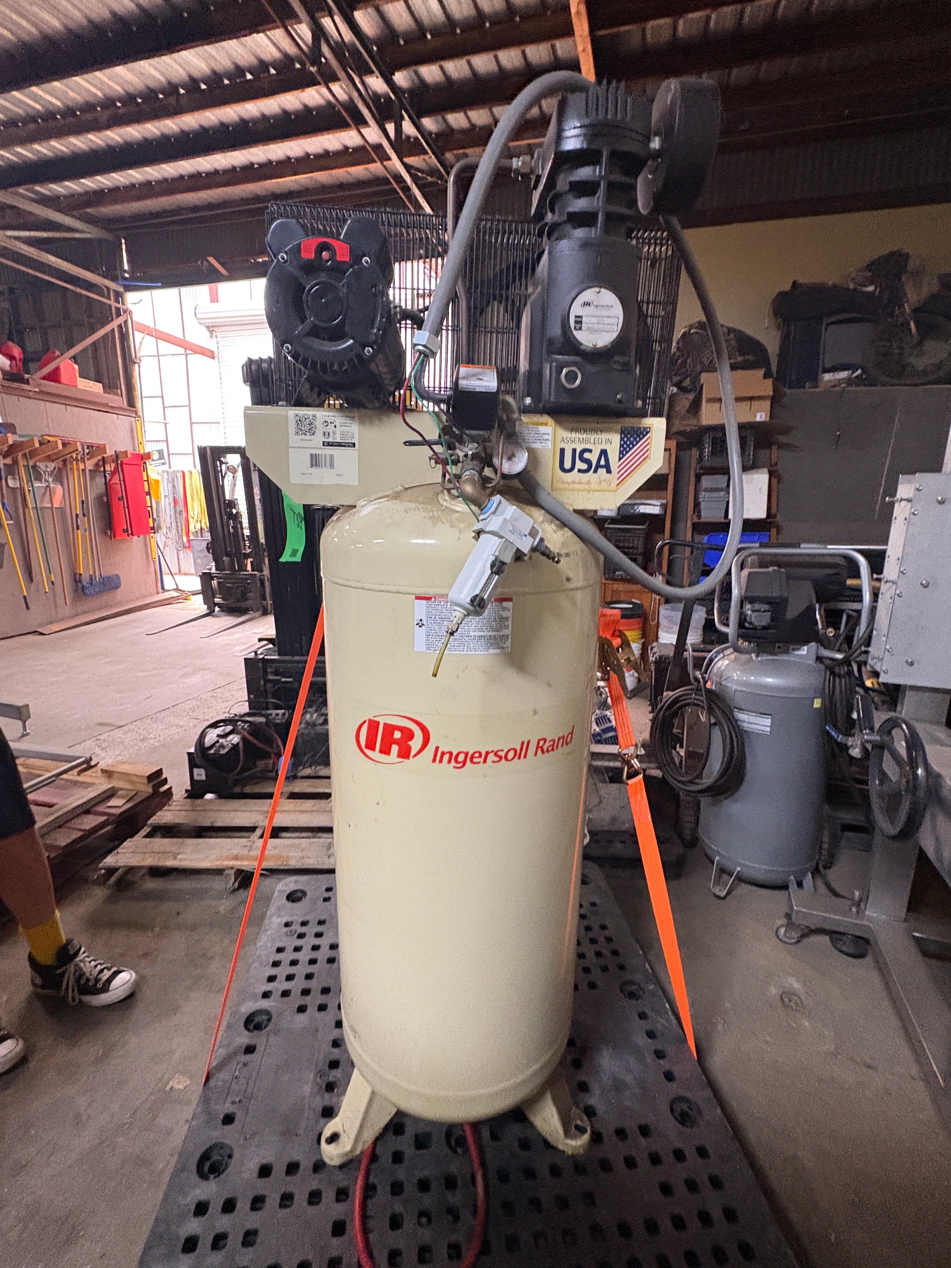 Ingersoll Rand Air Compressor