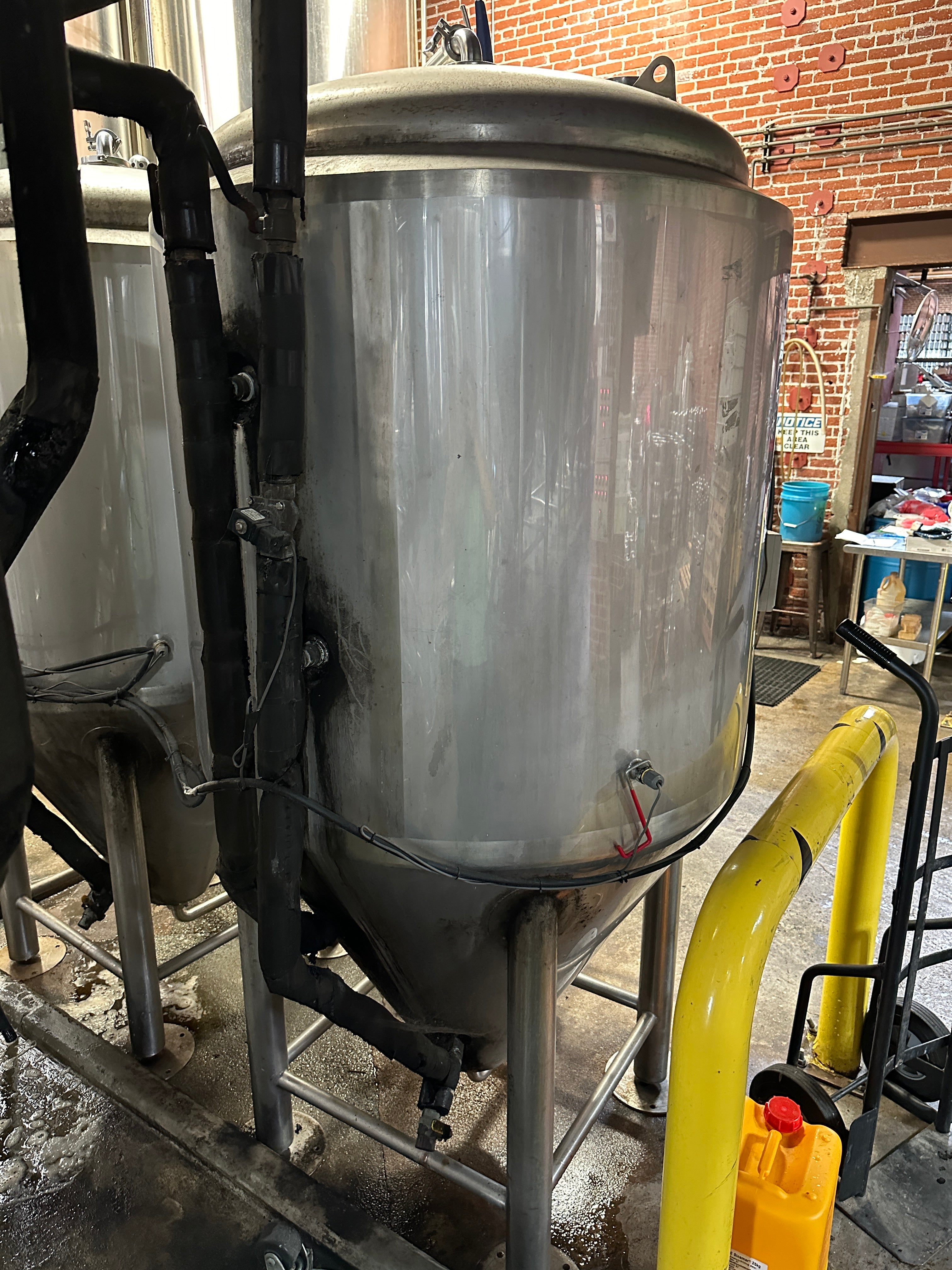 7bbl Fermenters*