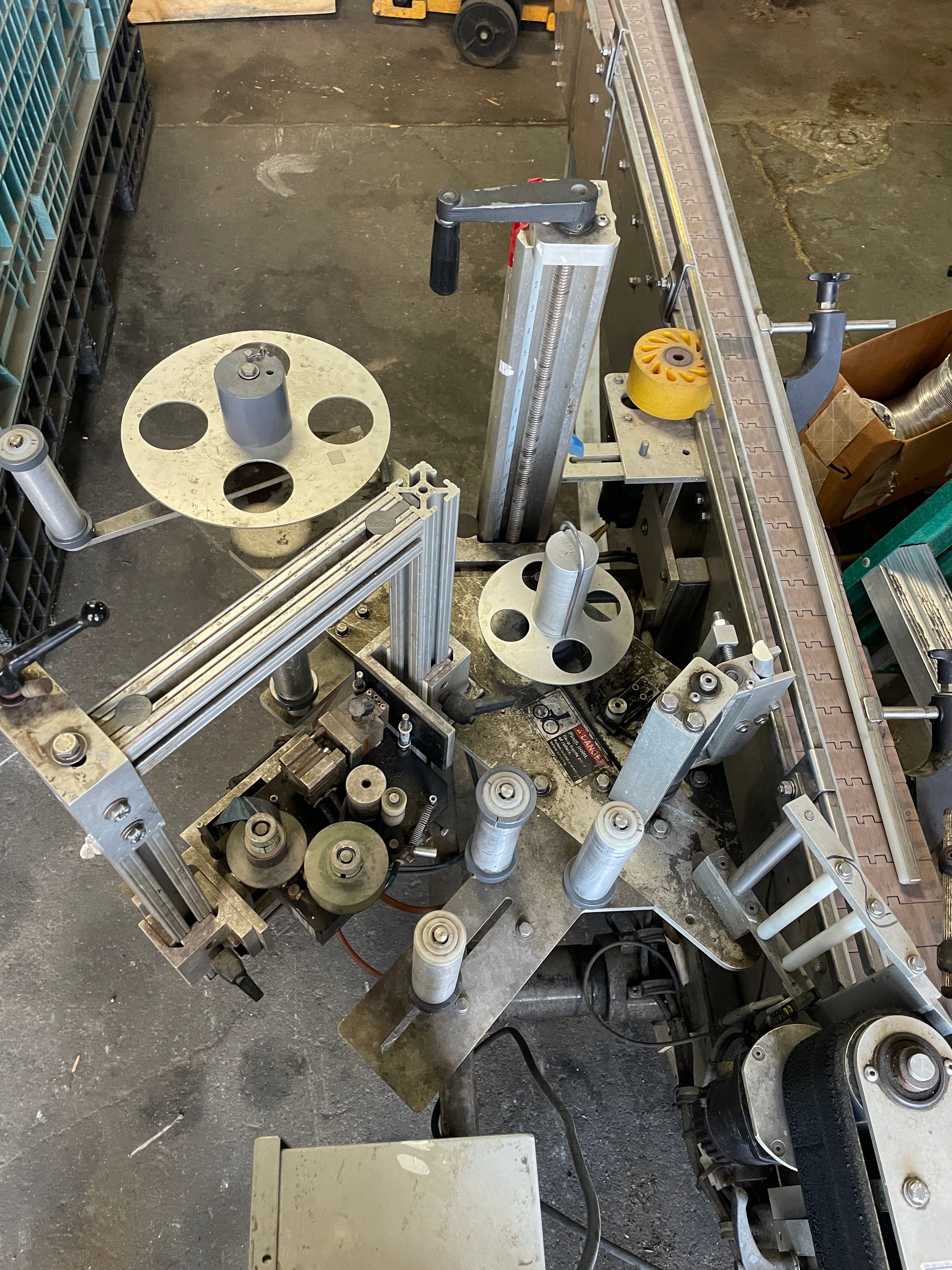In-Line Labeler