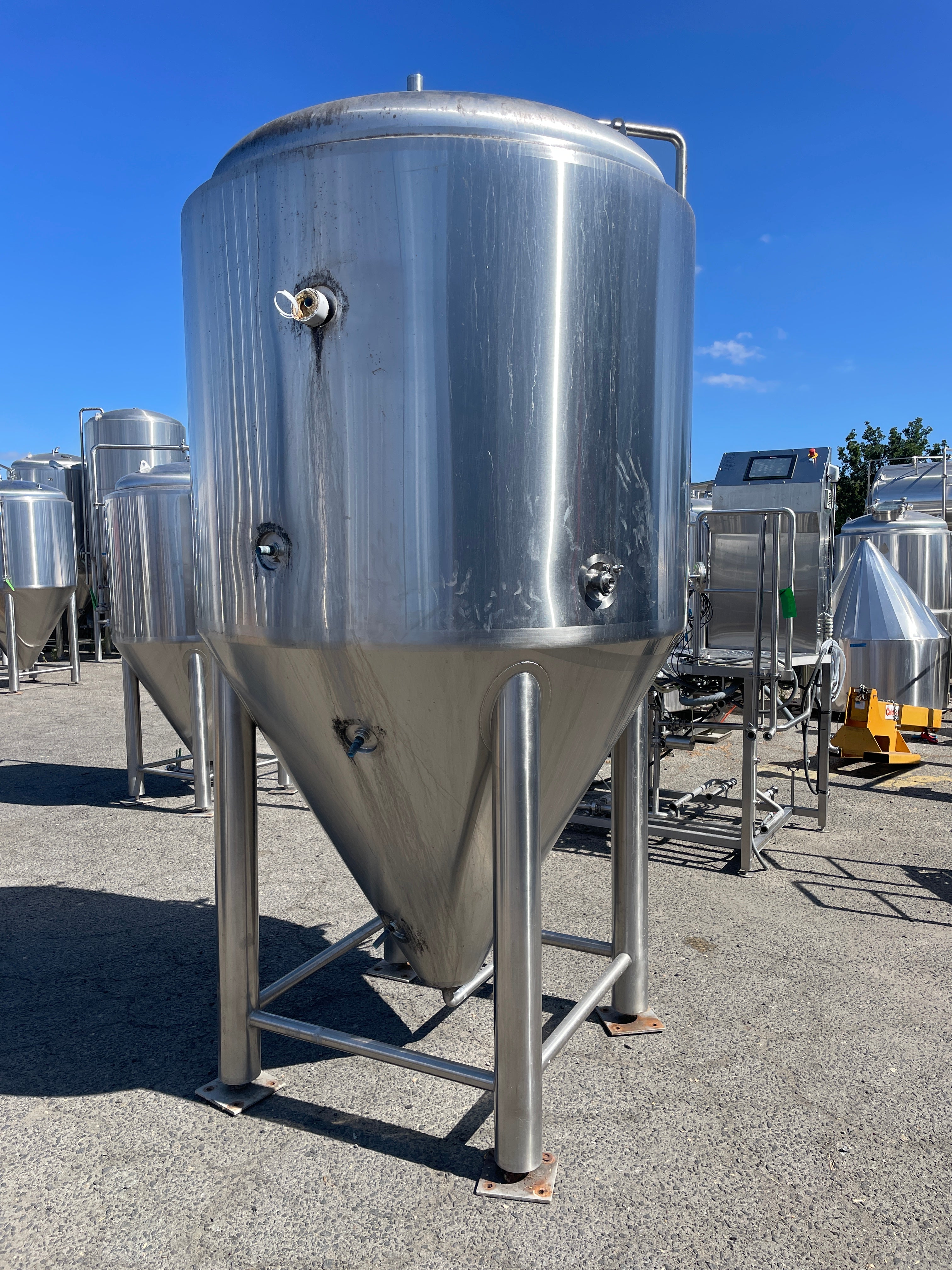 Alpha 20bbl Fermenters