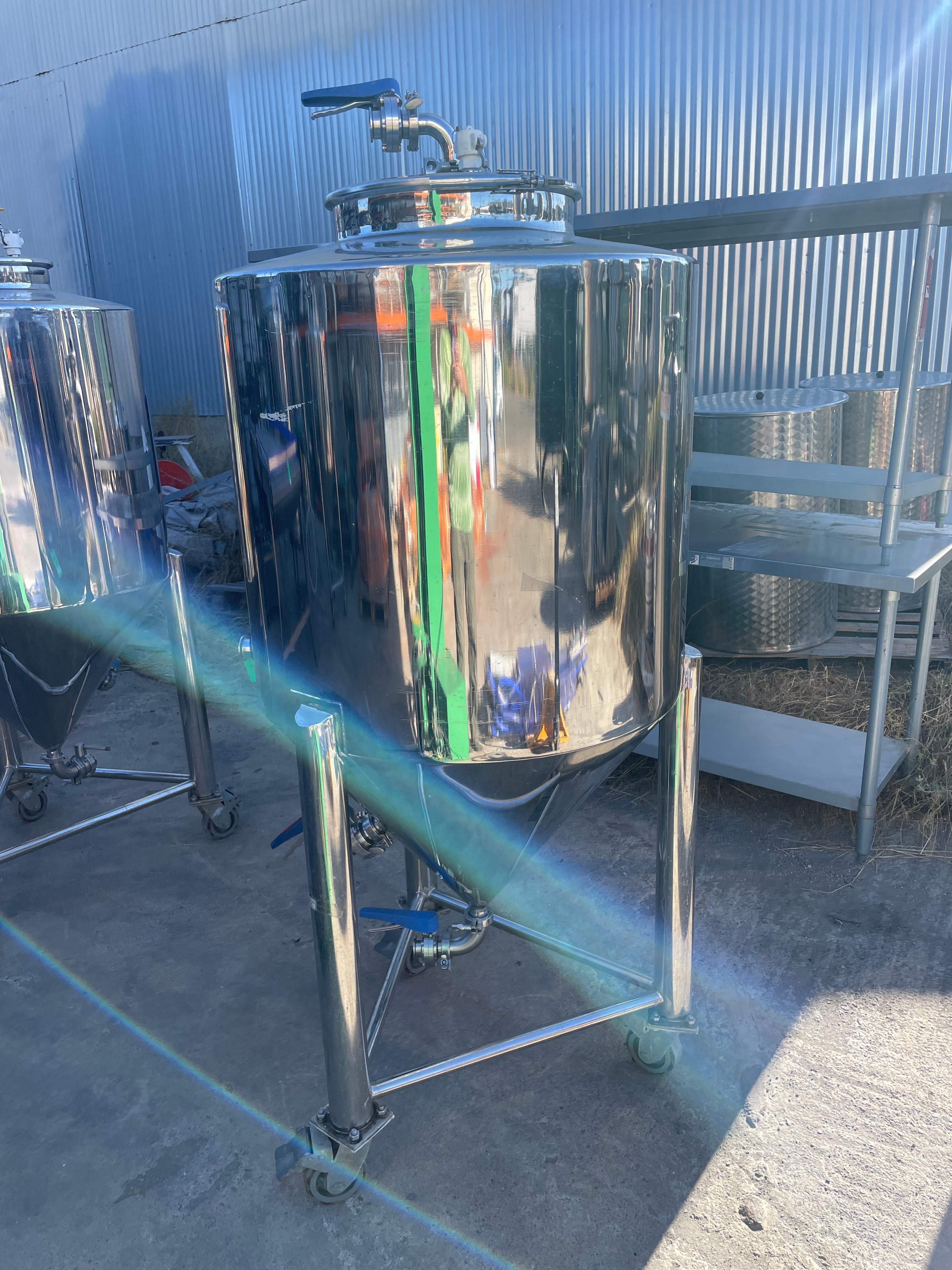 100 Gallon Fermenters