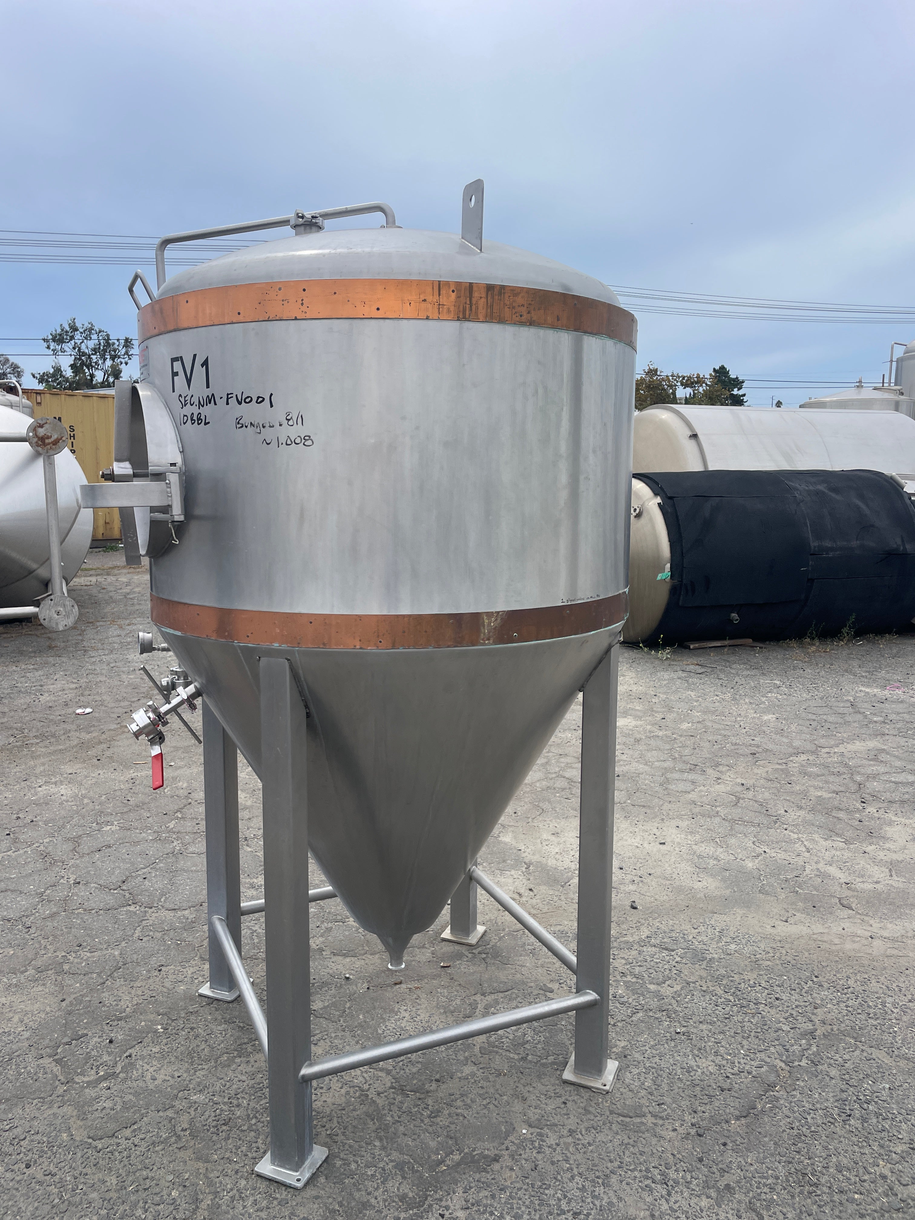 10bbl DME Fermenters