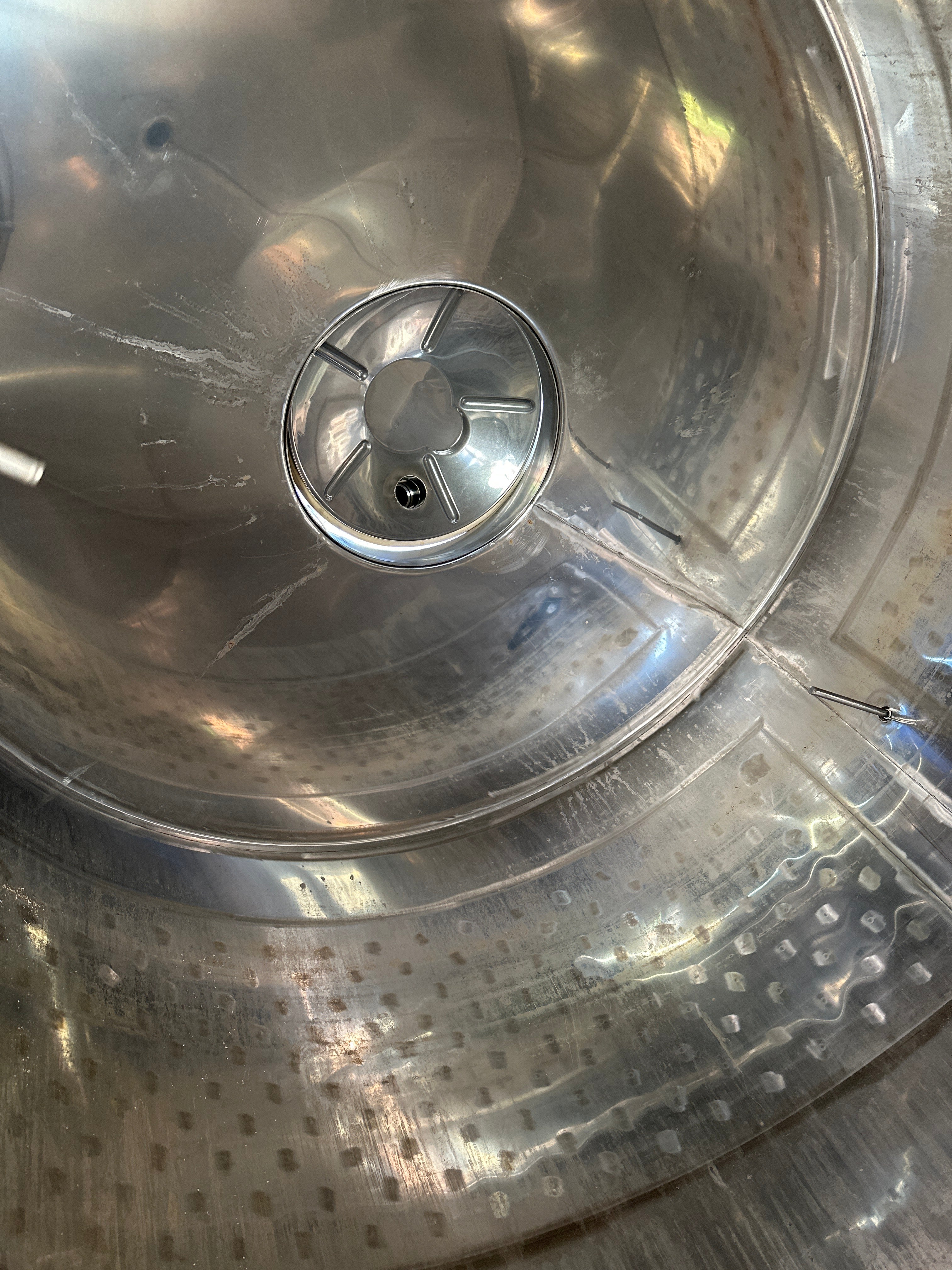 2450L Distiller's FV