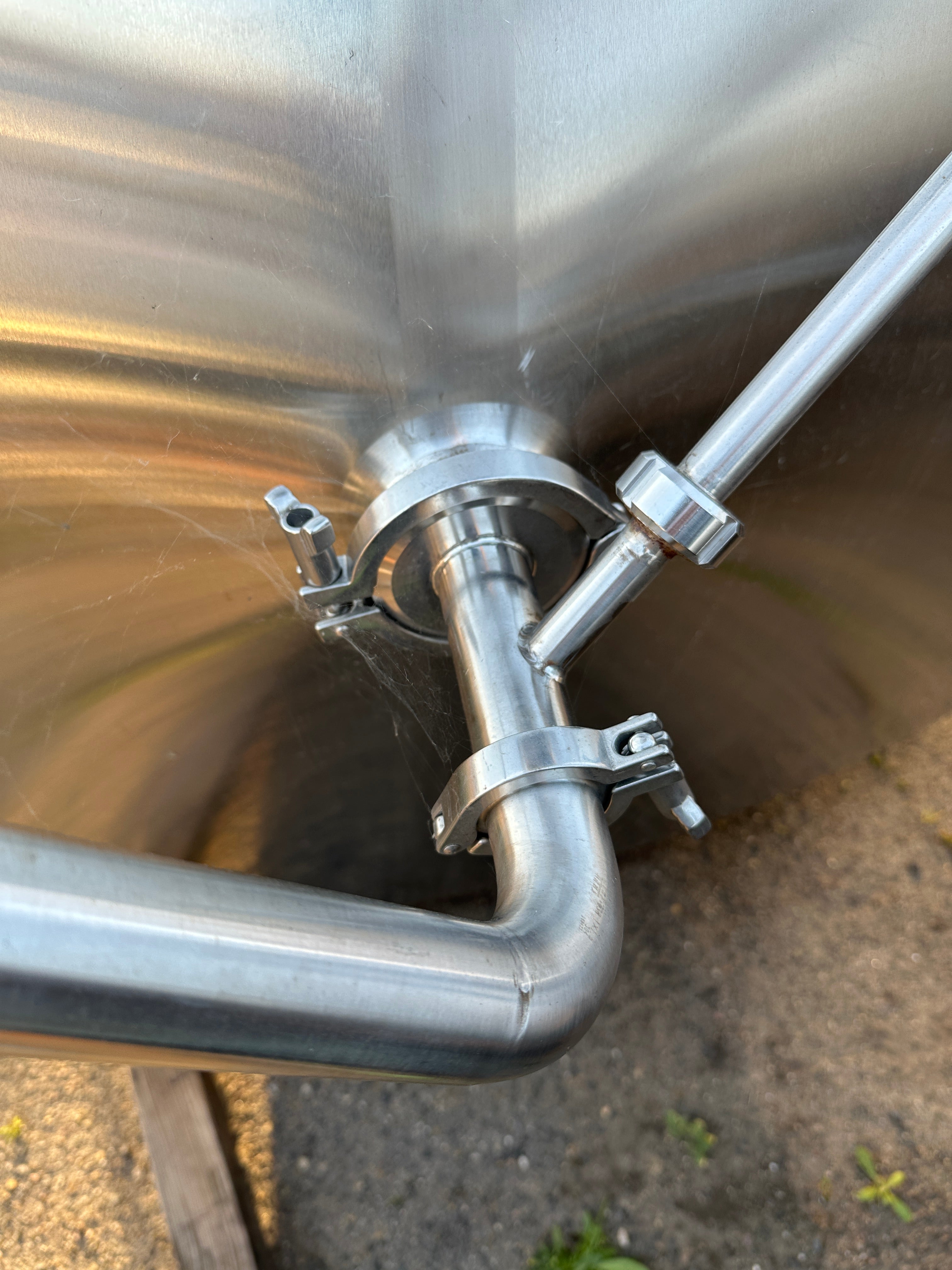 90bbl Premier CLT