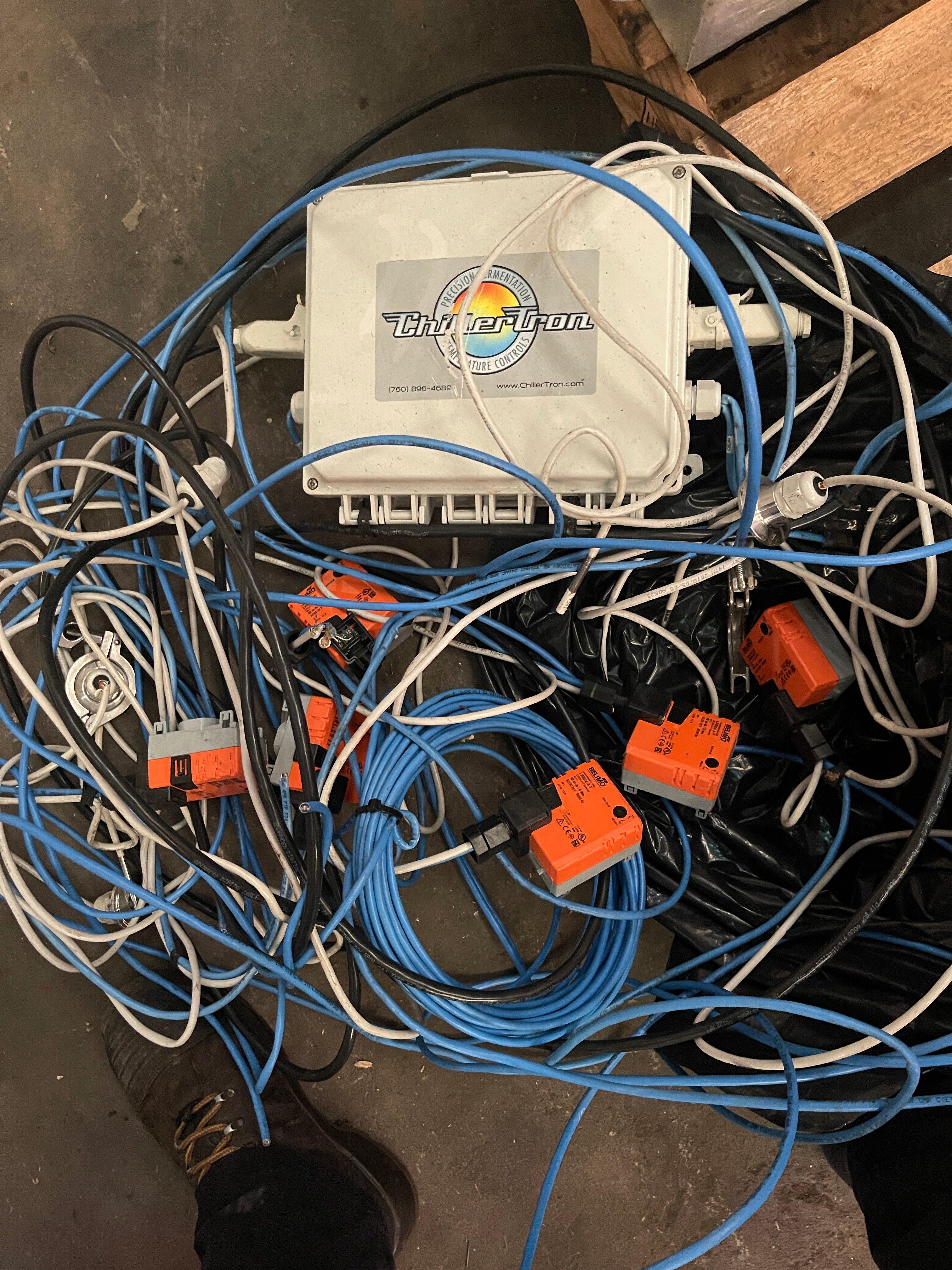ChillerTron Cellar Control System