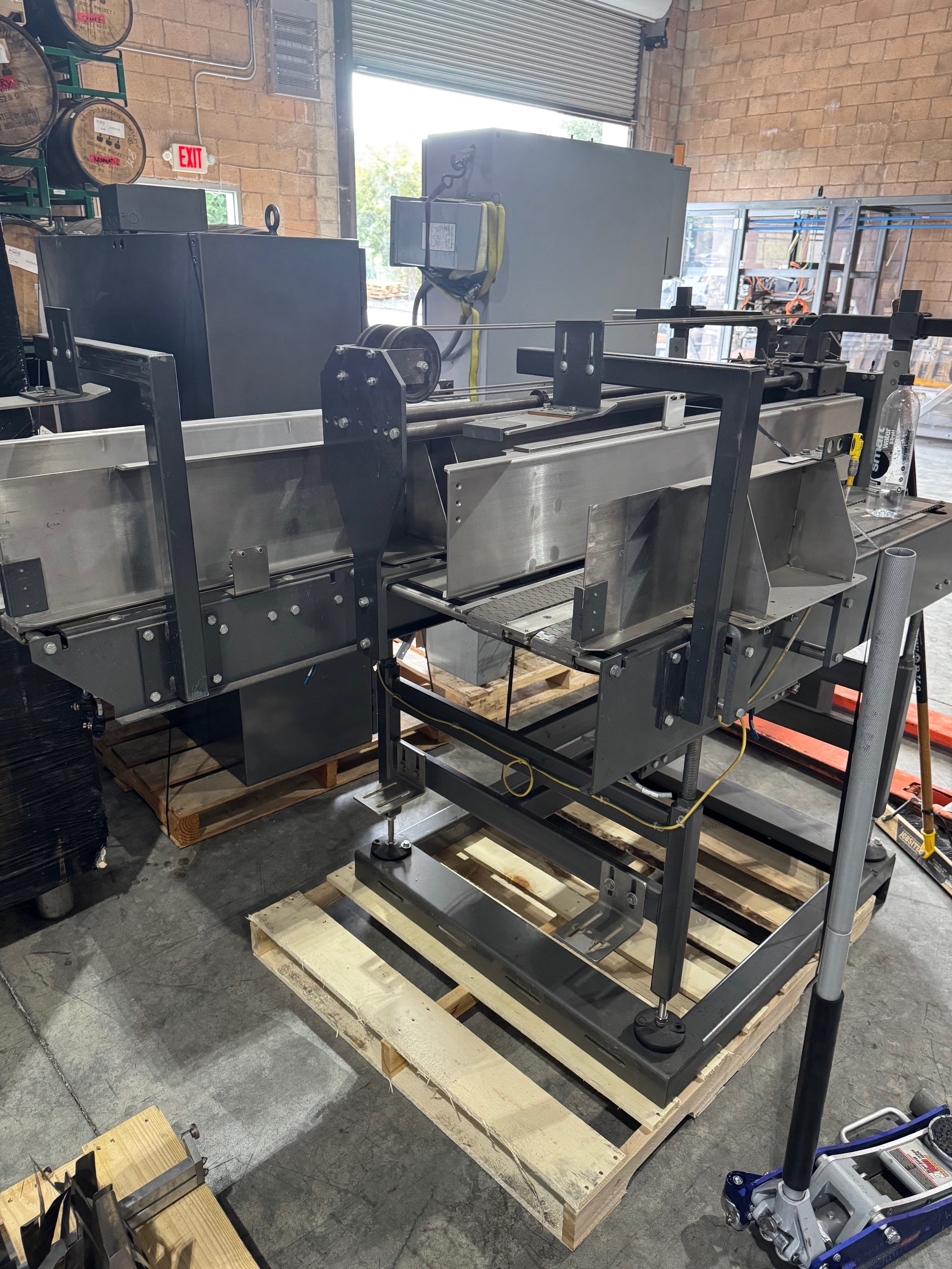 Sentry Basket Carrier Erector