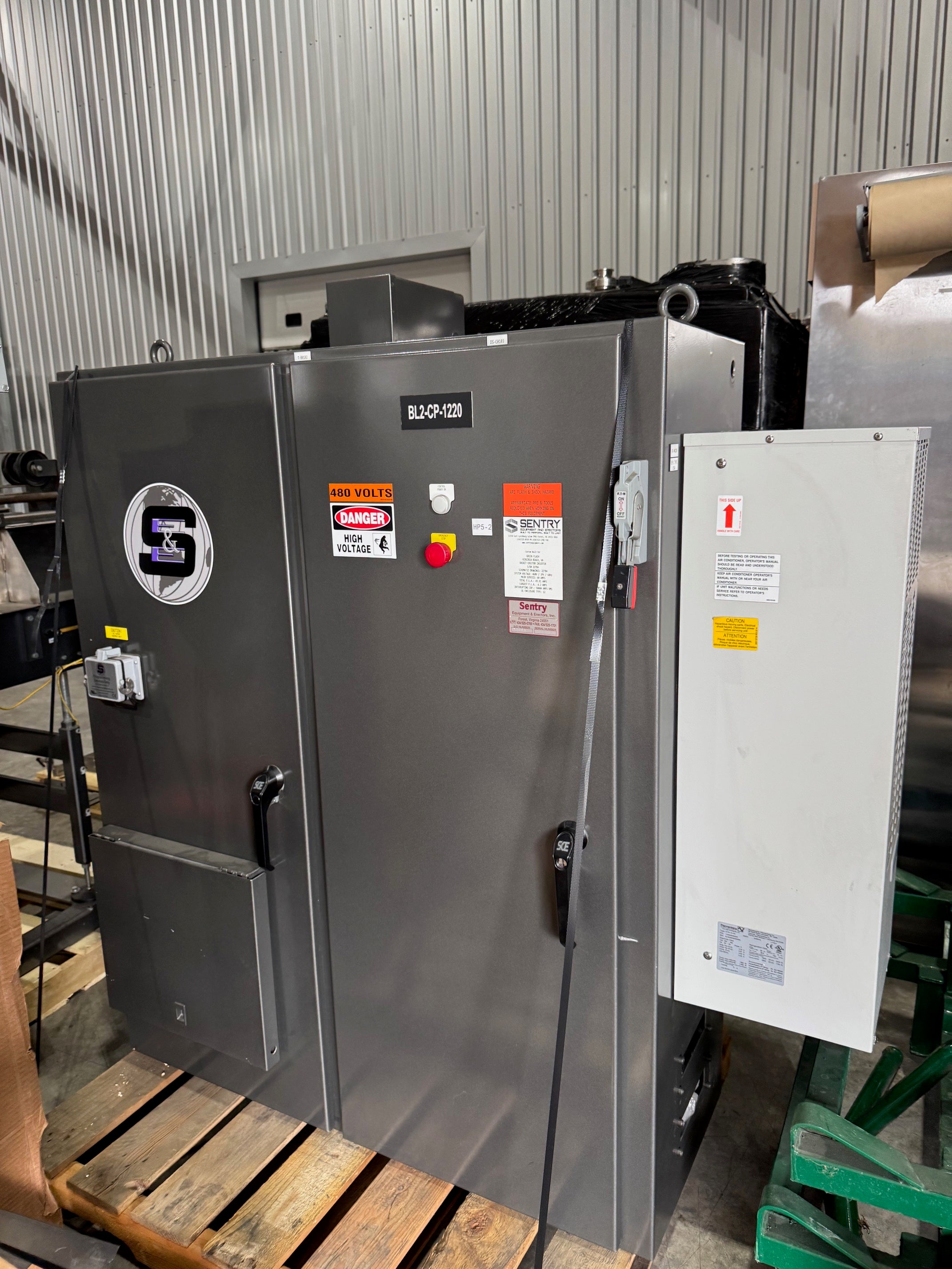 Sentry Basket Carrier Erector