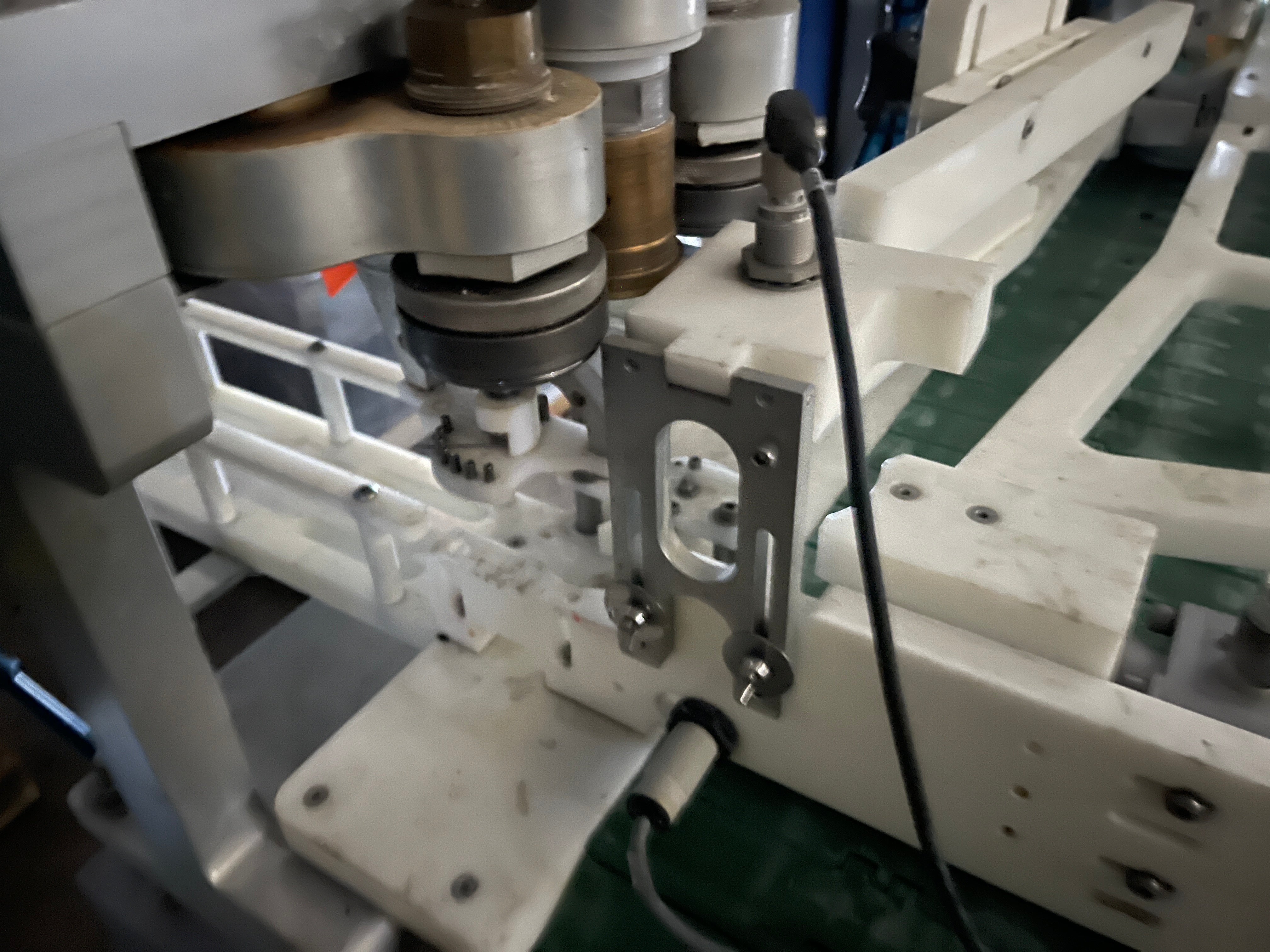 Wild Goose Can Filler