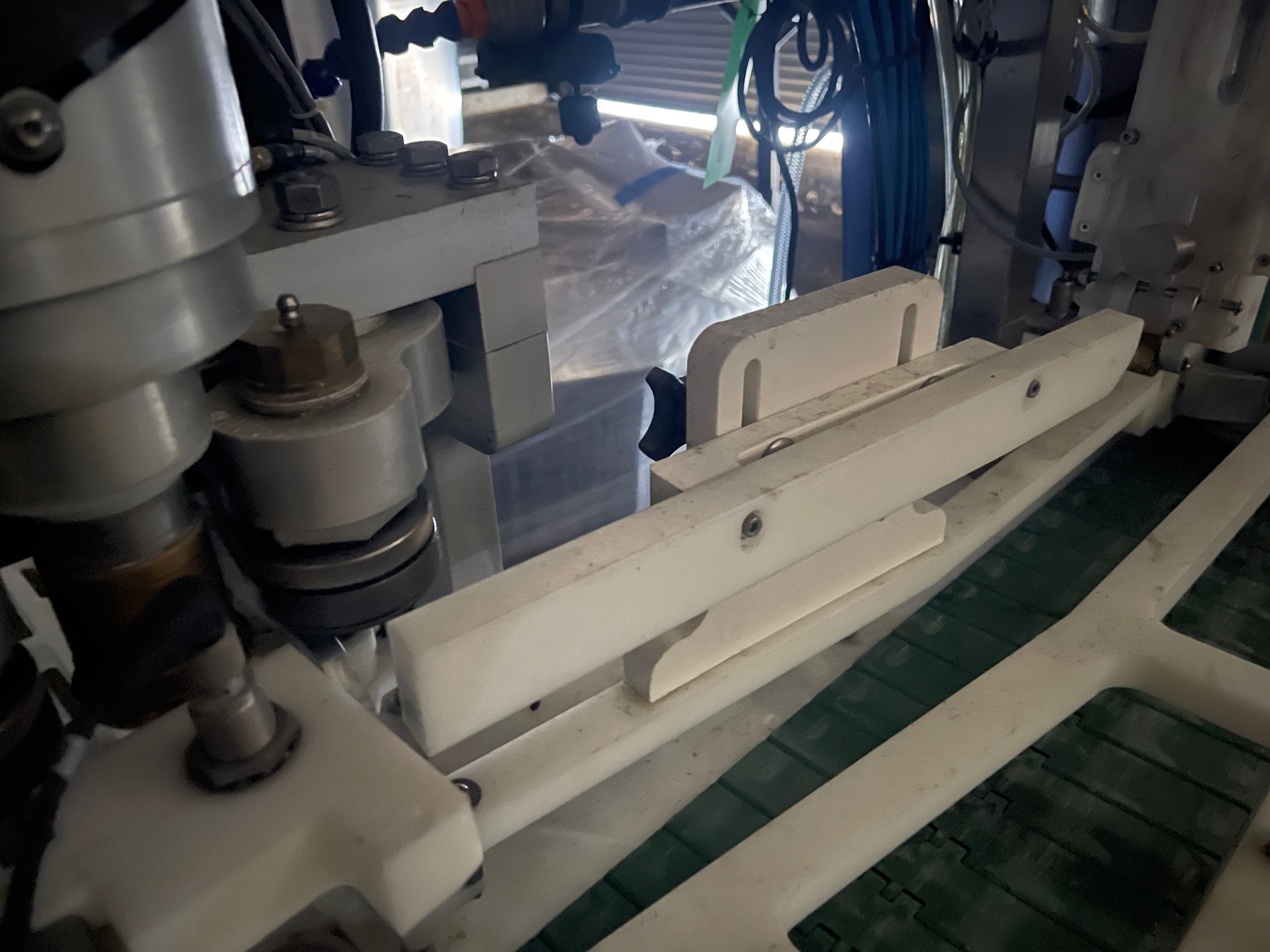 Wild Goose Can Filler
