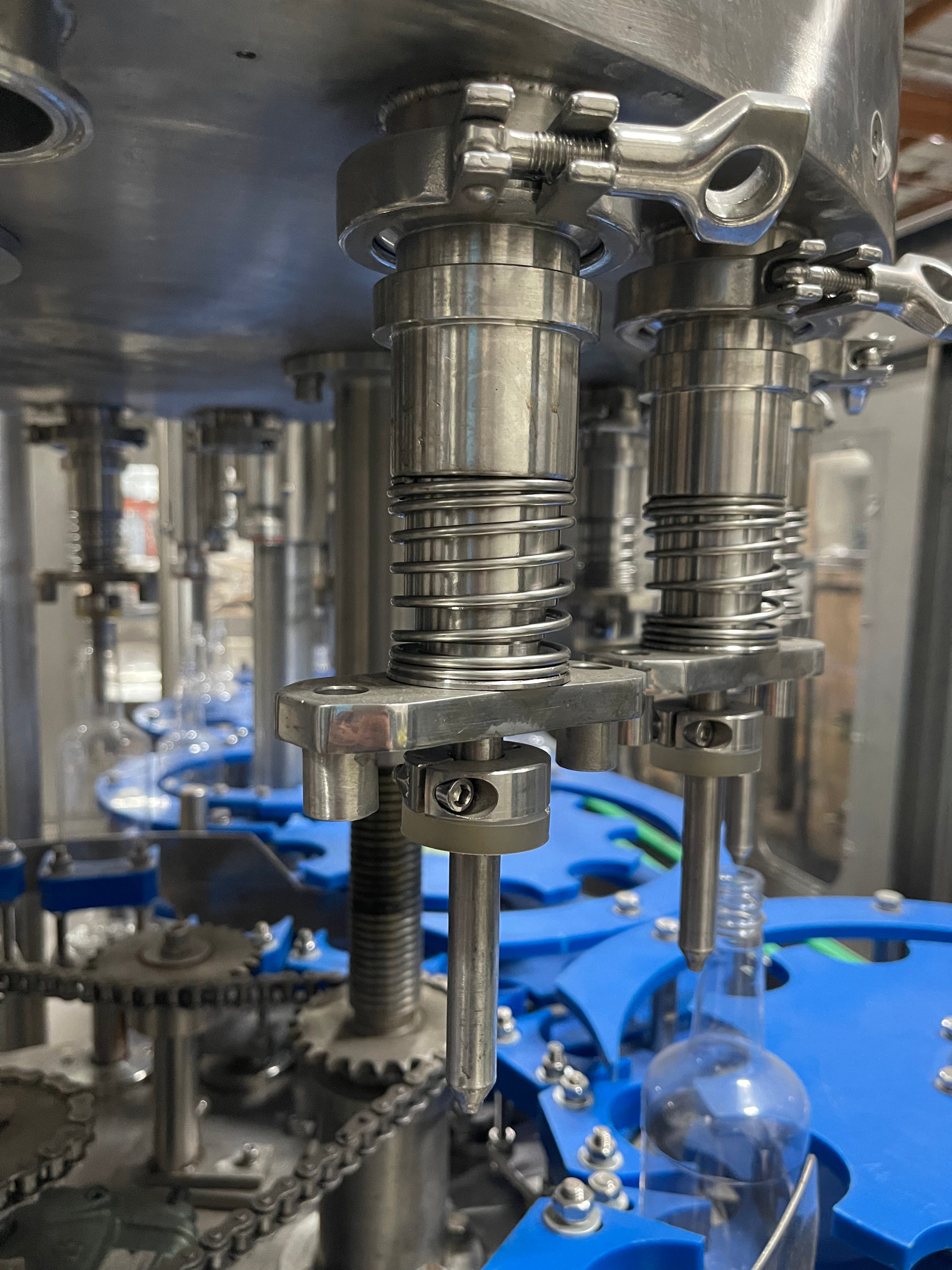 Fillex Rotary Bottle Filler & Screw-Capping Monoblock