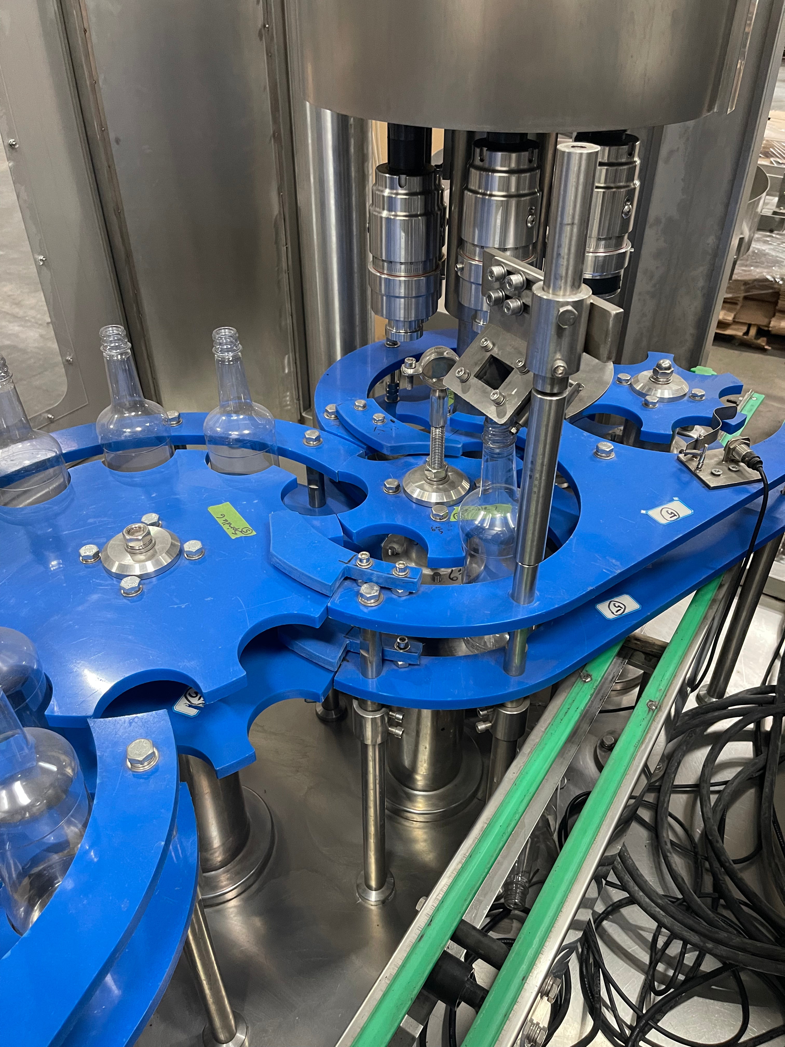 Fillex Rotary Bottle Filler & Screw-Capping Monoblock
