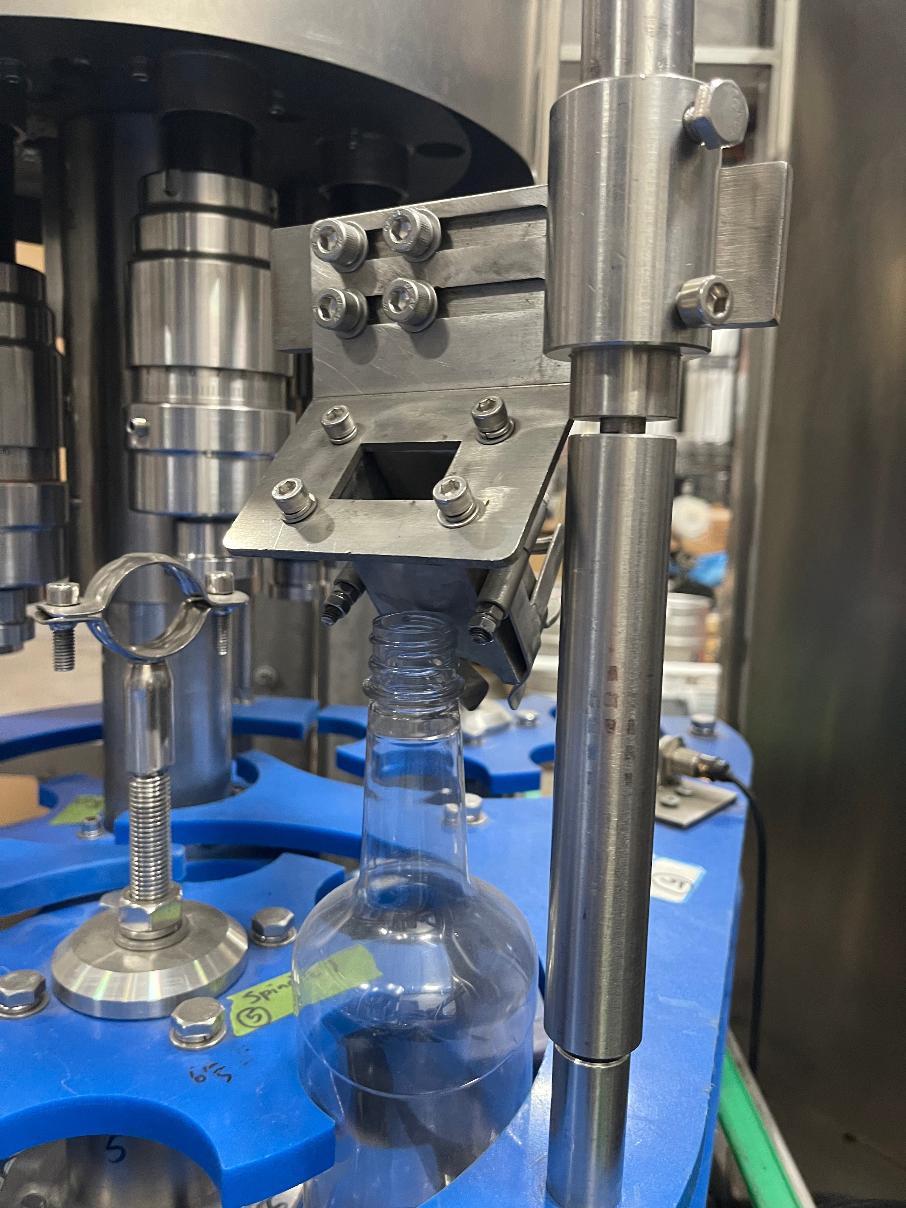 Fillex Rotary Bottle Filler & Screw-Capping Monoblock