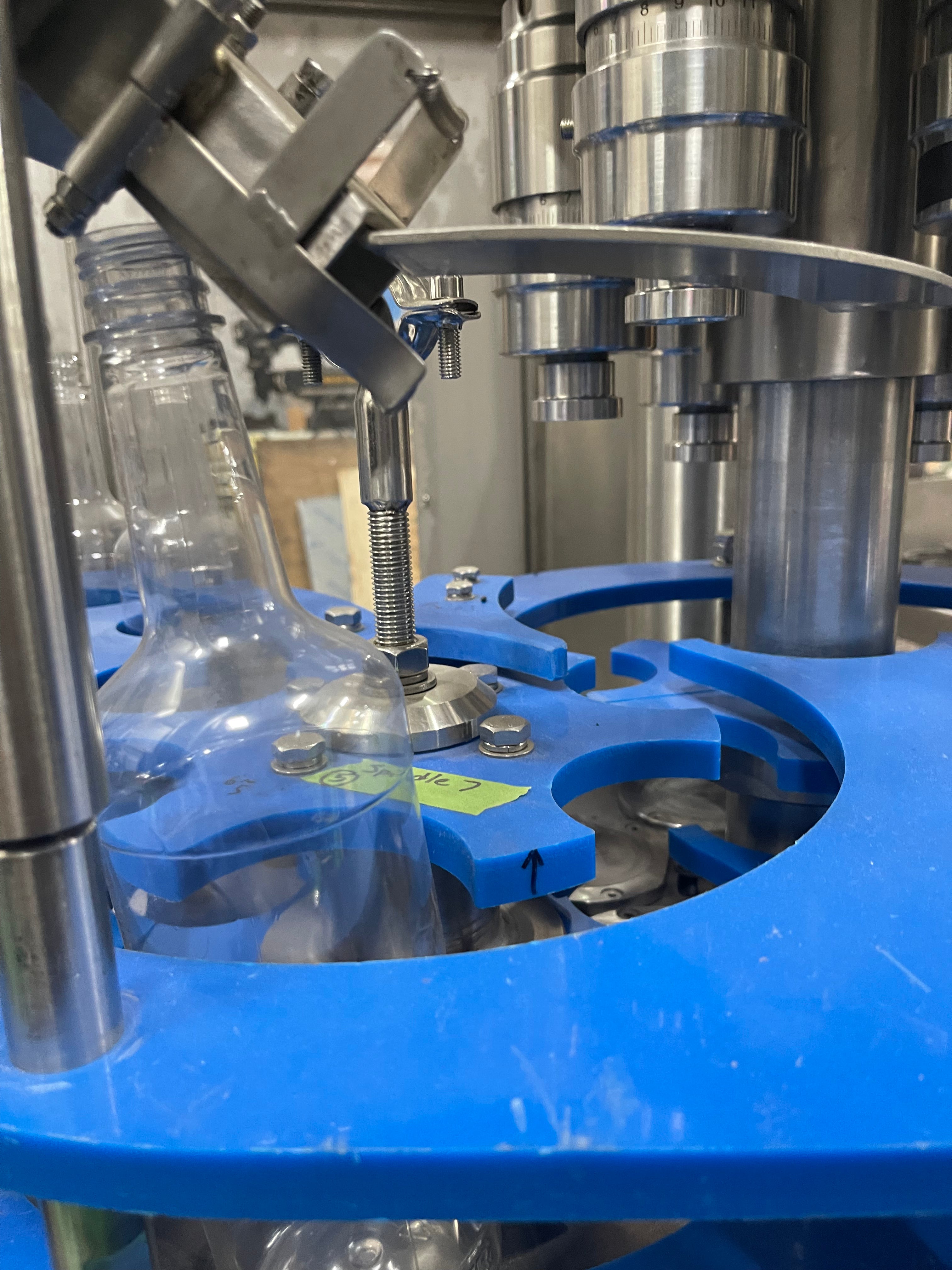 Fillex Rotary Bottle Filler & Screw-Capping Monoblock