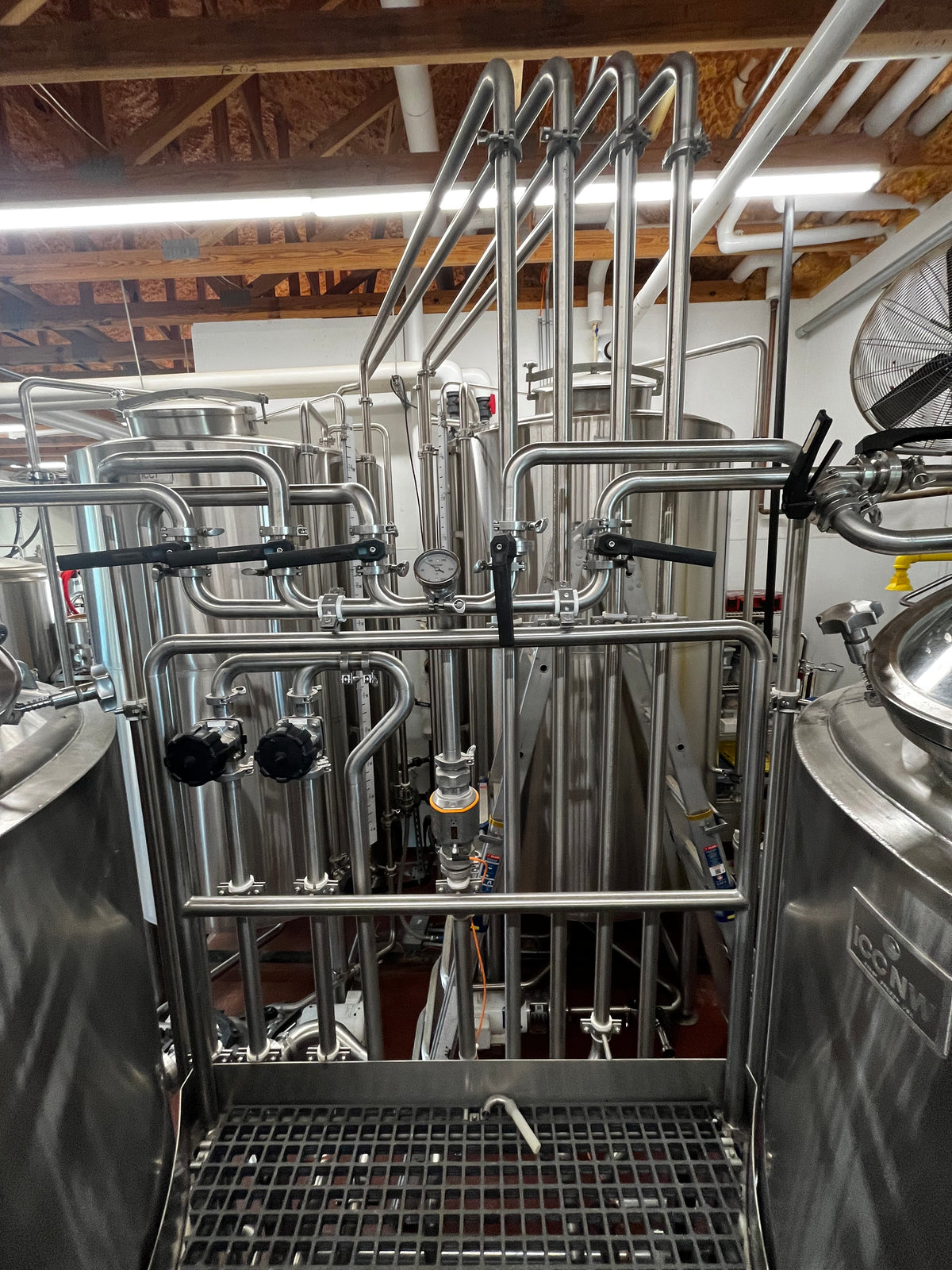10bbl Steam Brewhouse w/ HLT & CLT