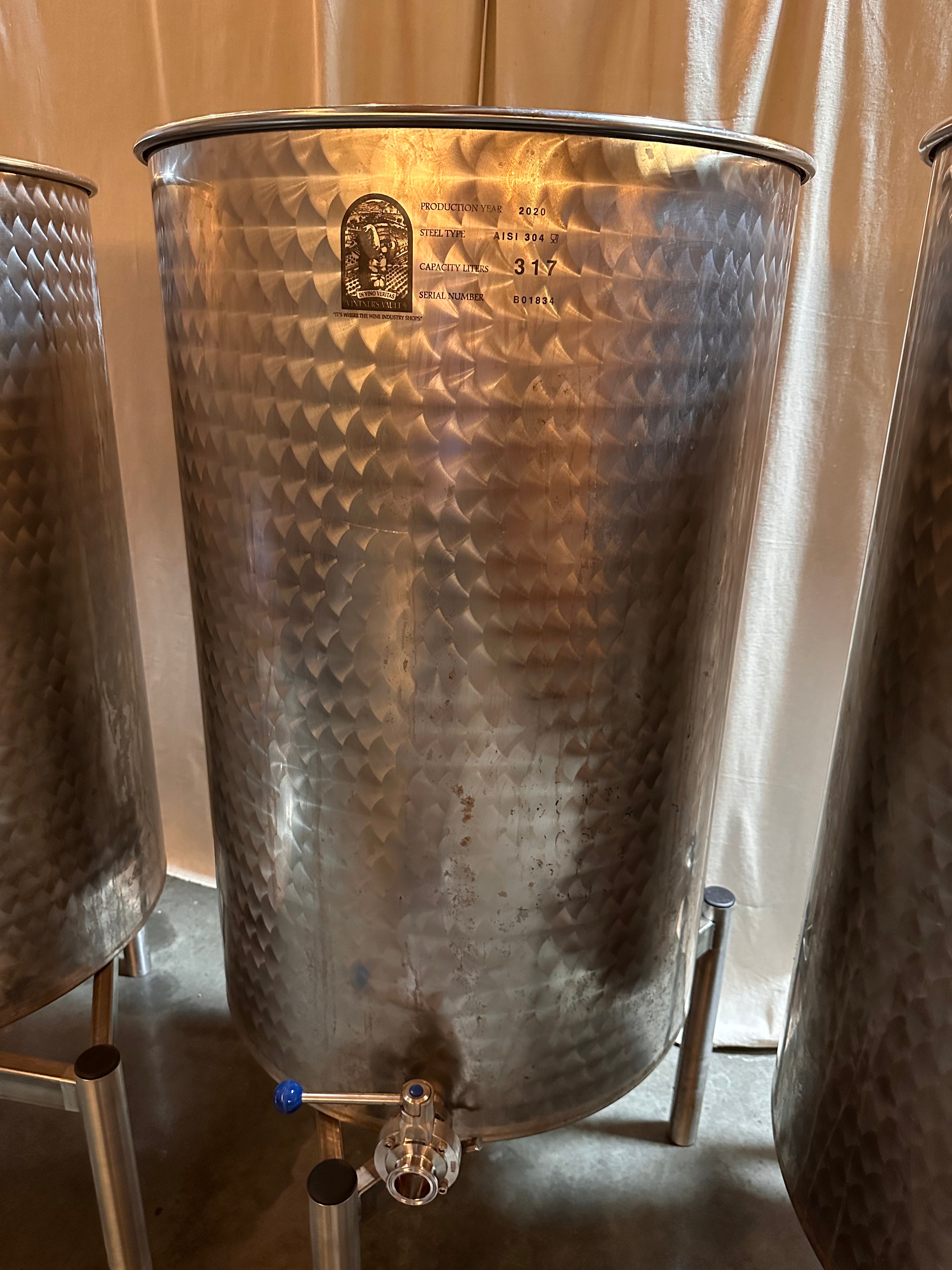 317L Wine Tank