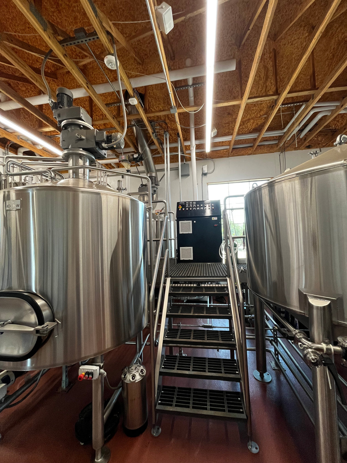 10bbl Steam Brewhouse w/ HLT & CLT