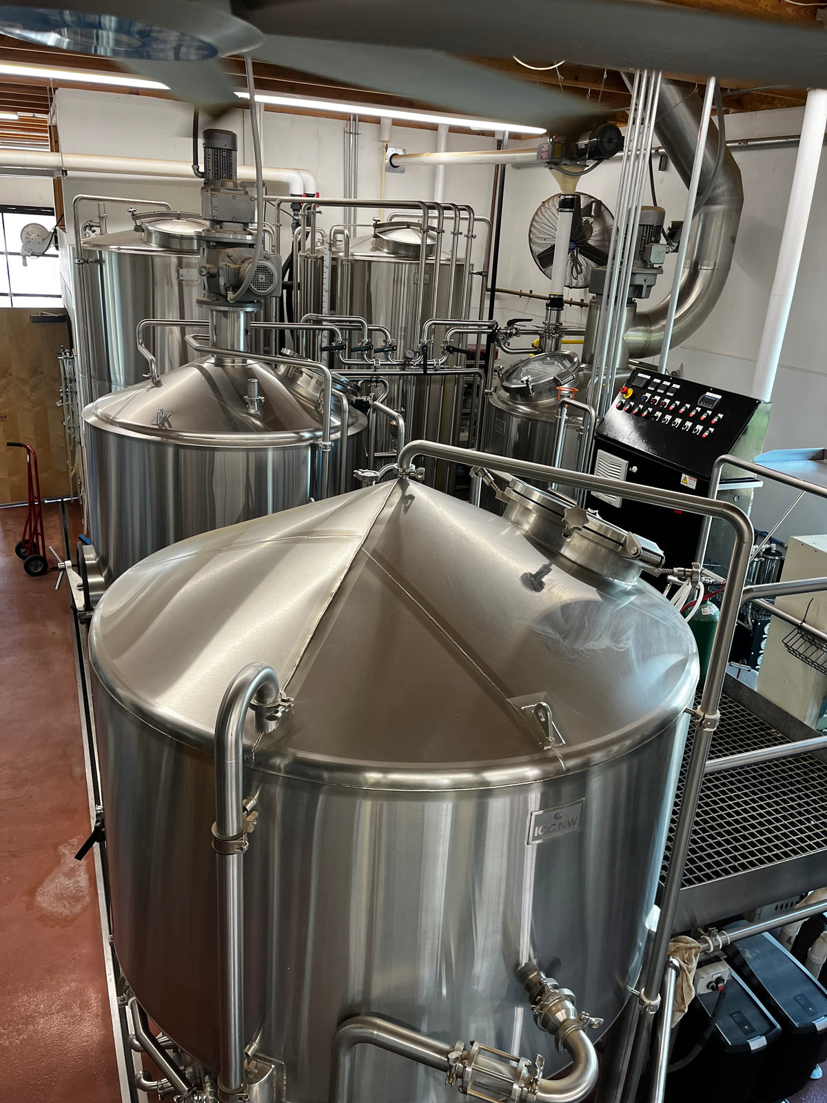 10bbl Steam Brewhouse w/ HLT & CLT