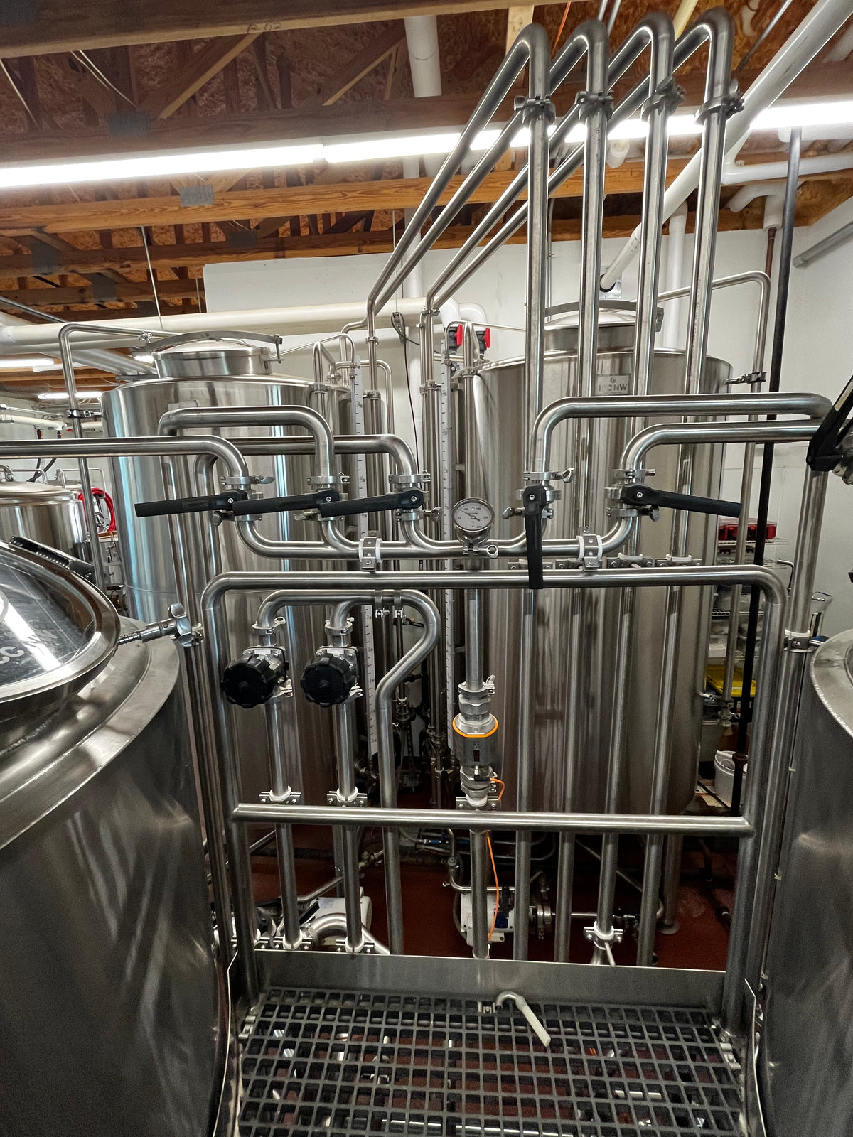 10bbl Steam Brewhouse w/ HLT & CLT