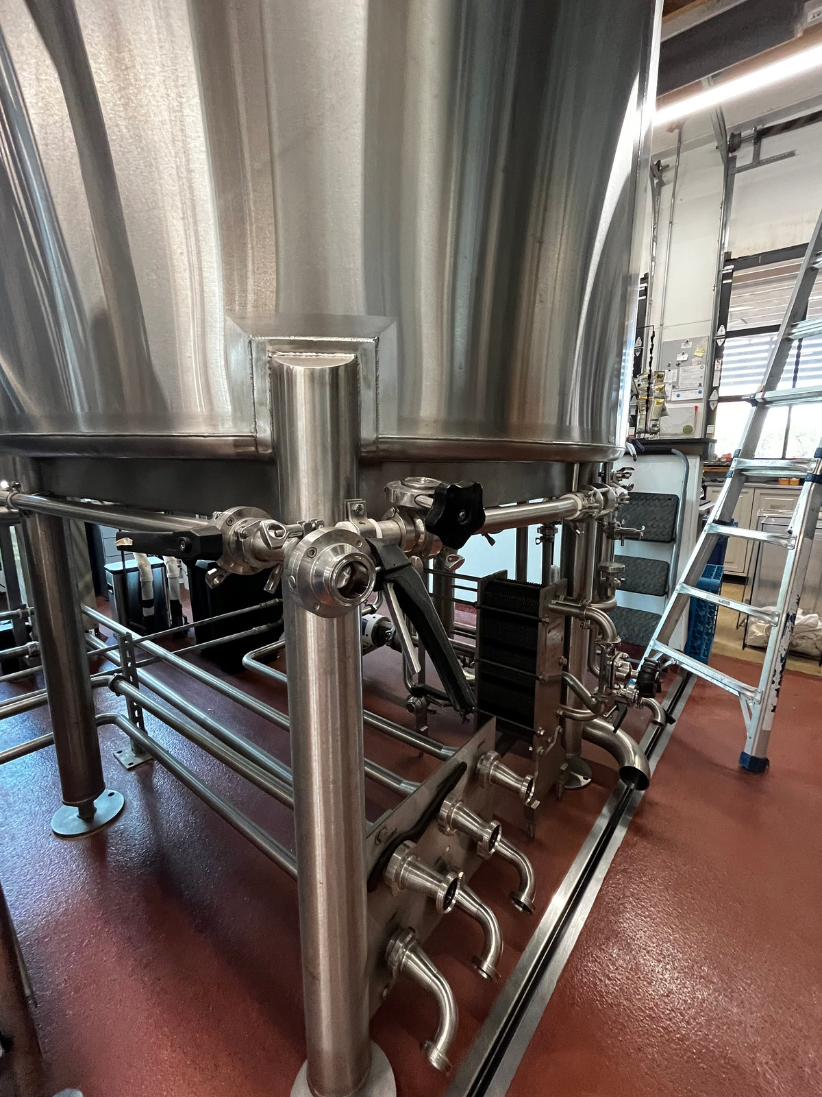 10bbl Steam Brewhouse w/ HLT & CLT