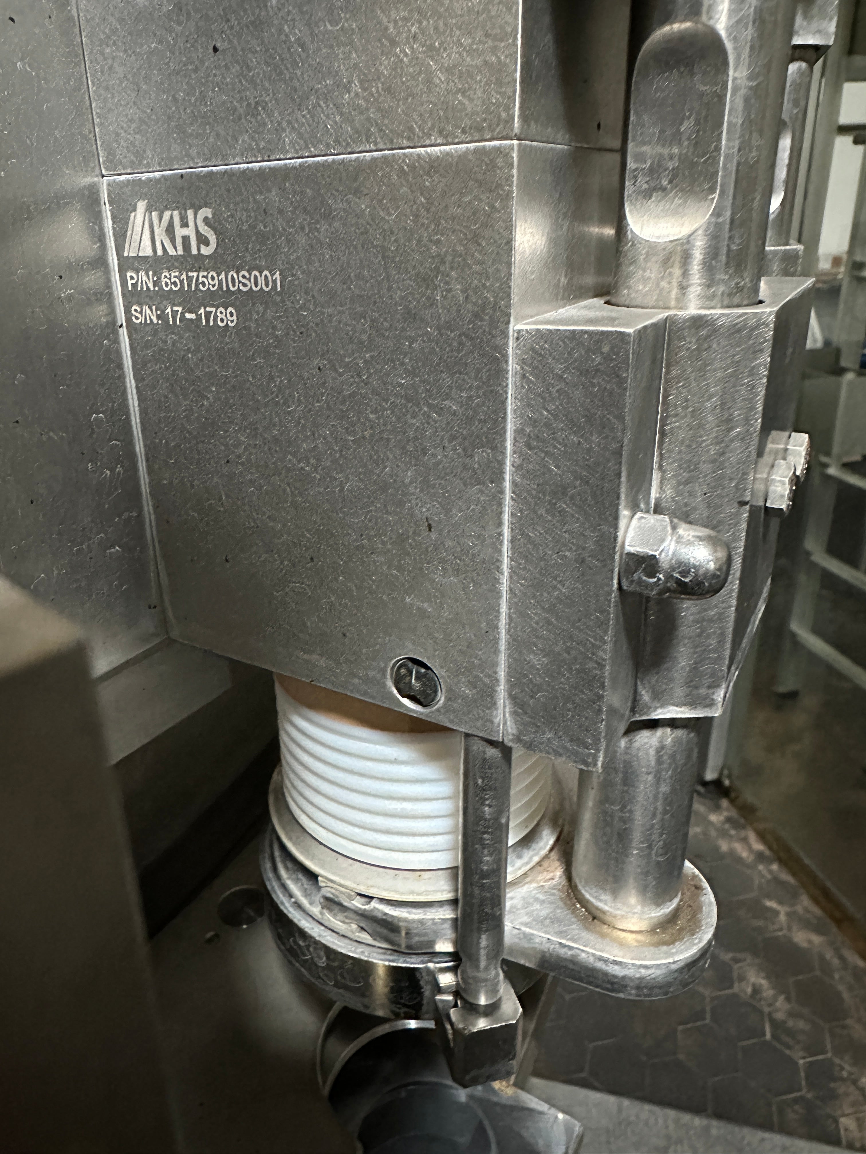 KHS Innofill DVD 30 w/ PSA Seamer