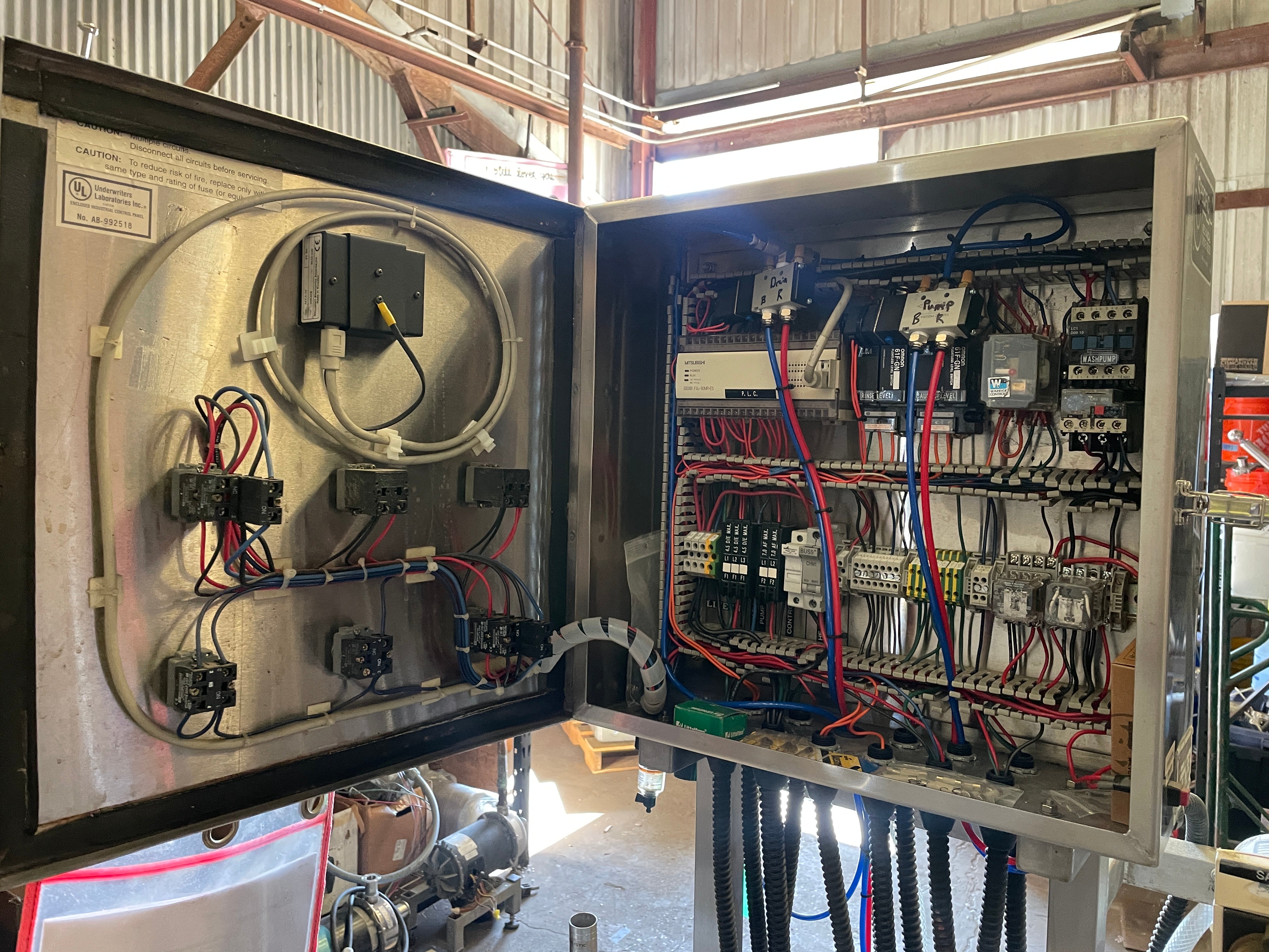 Specific Mechanical 3-Head Keg Washer