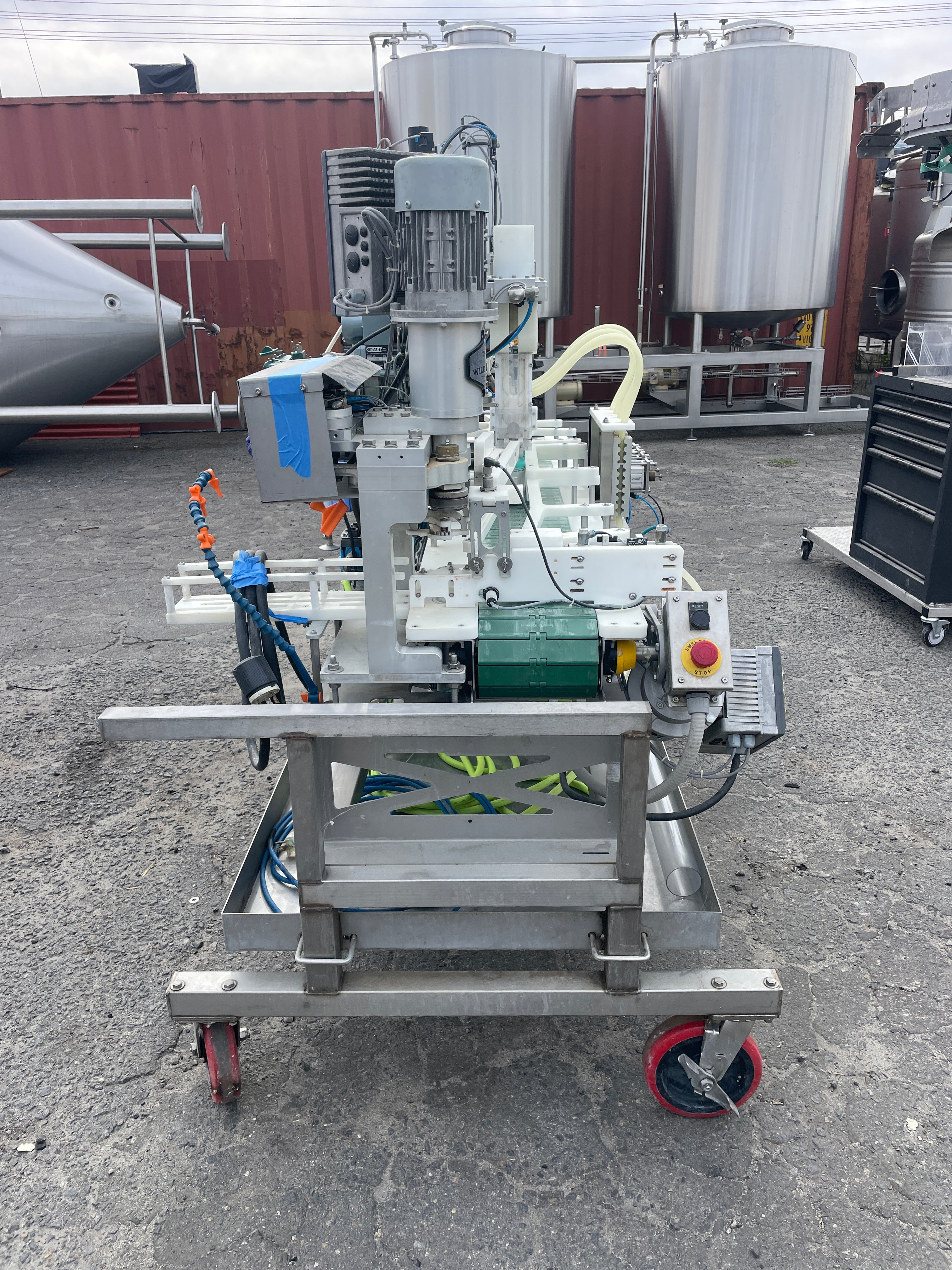 Wild Goose Can Filler