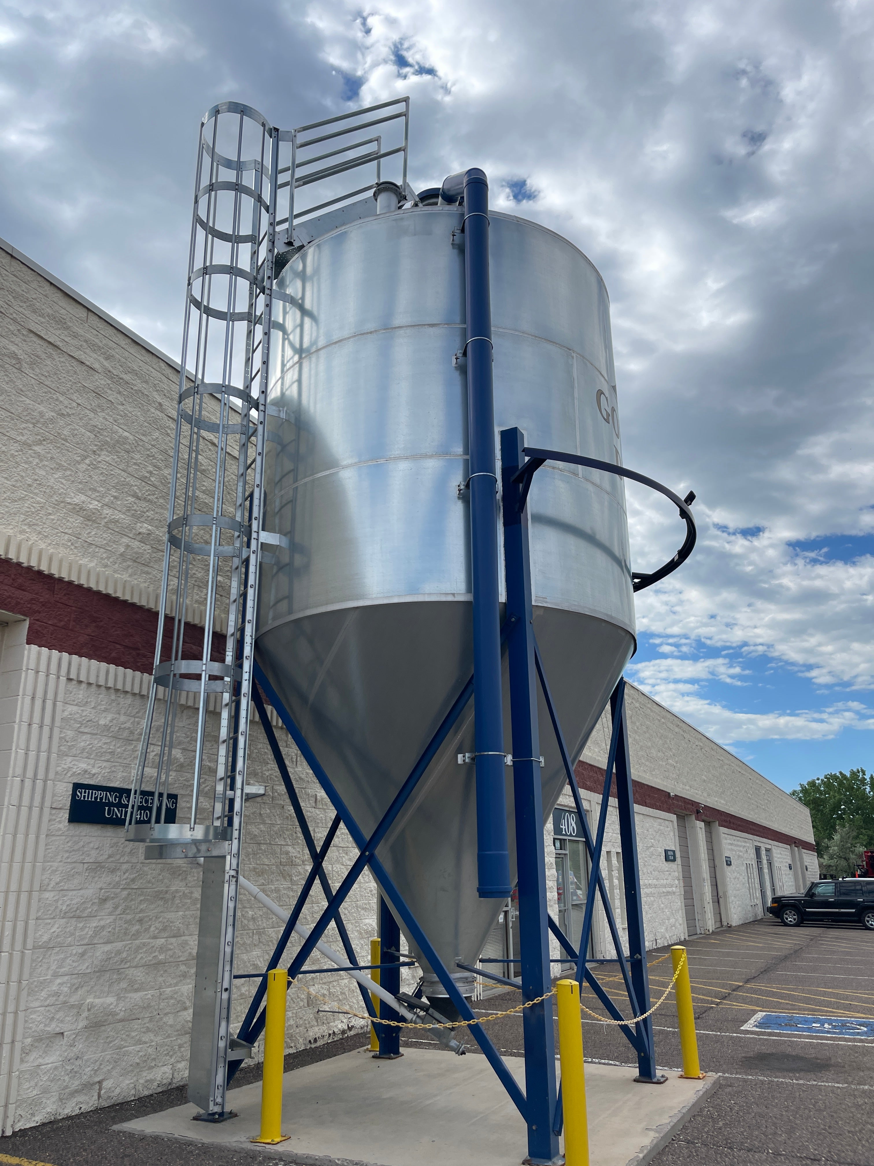 60,000lbs Grain Silo