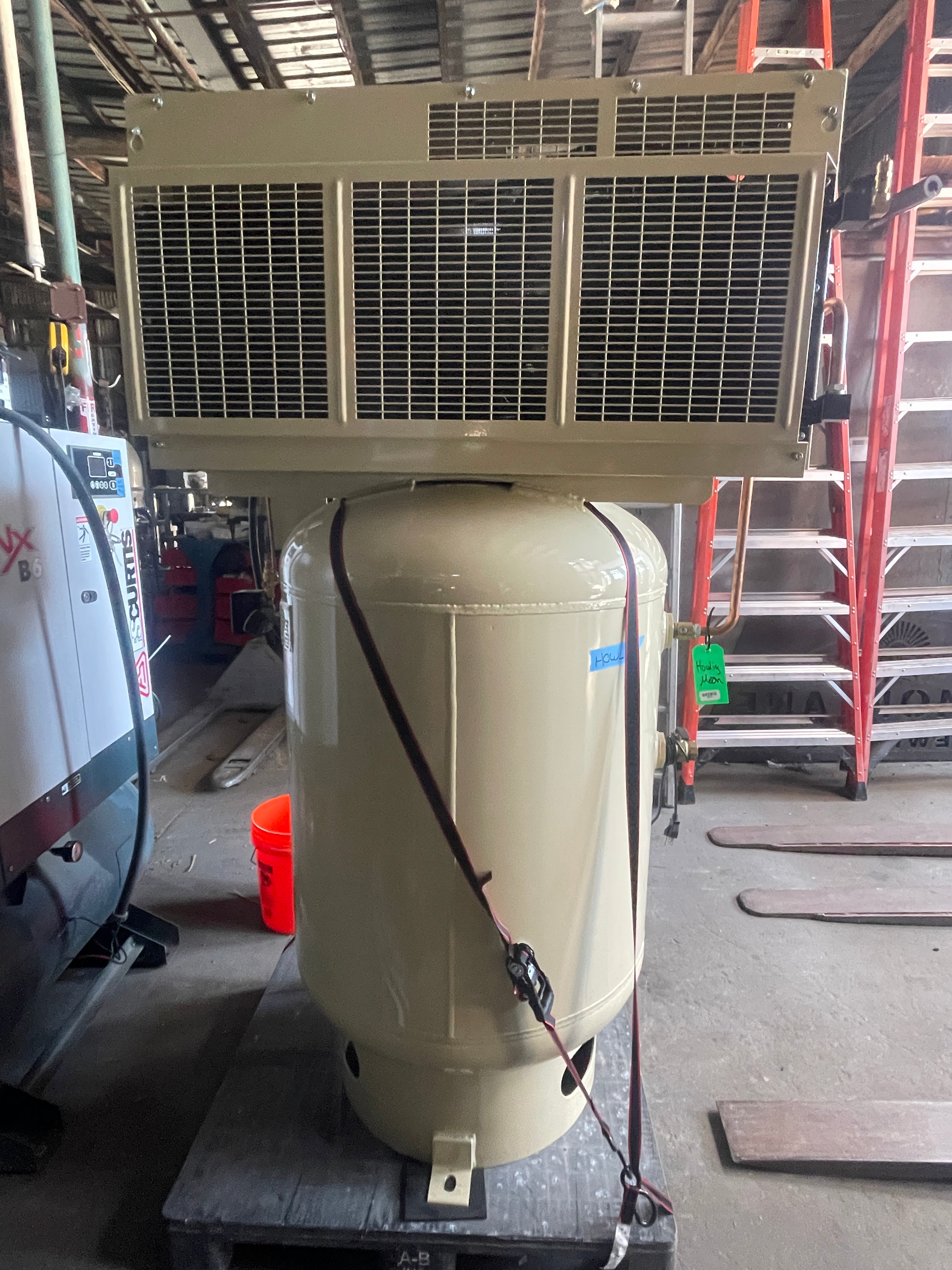 Ingersoll Rand 10hp AIr Compressor