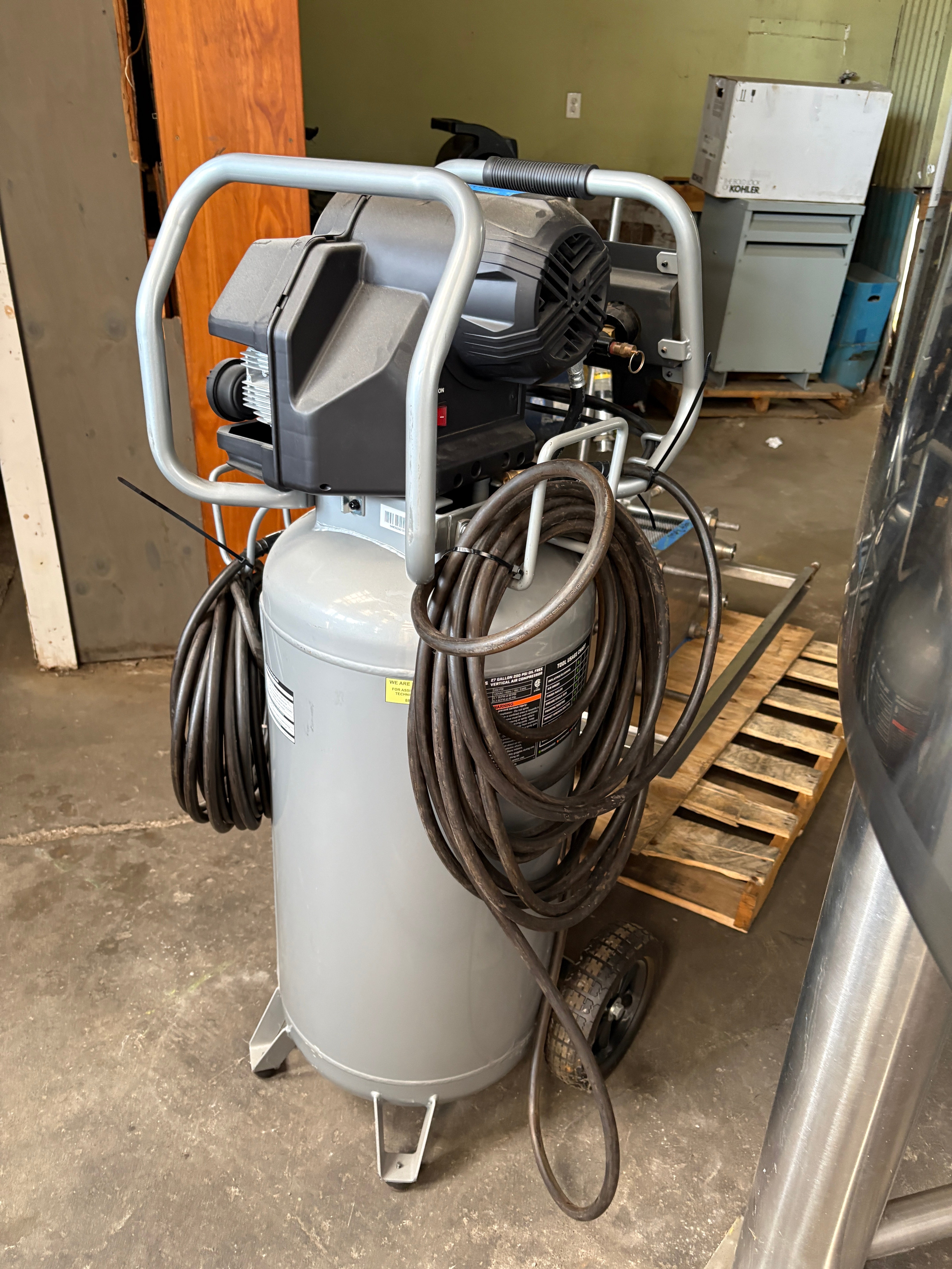 Fortress 27gal Air Compressor