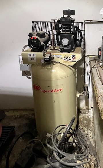 Ingersoll Rand Air Compressor