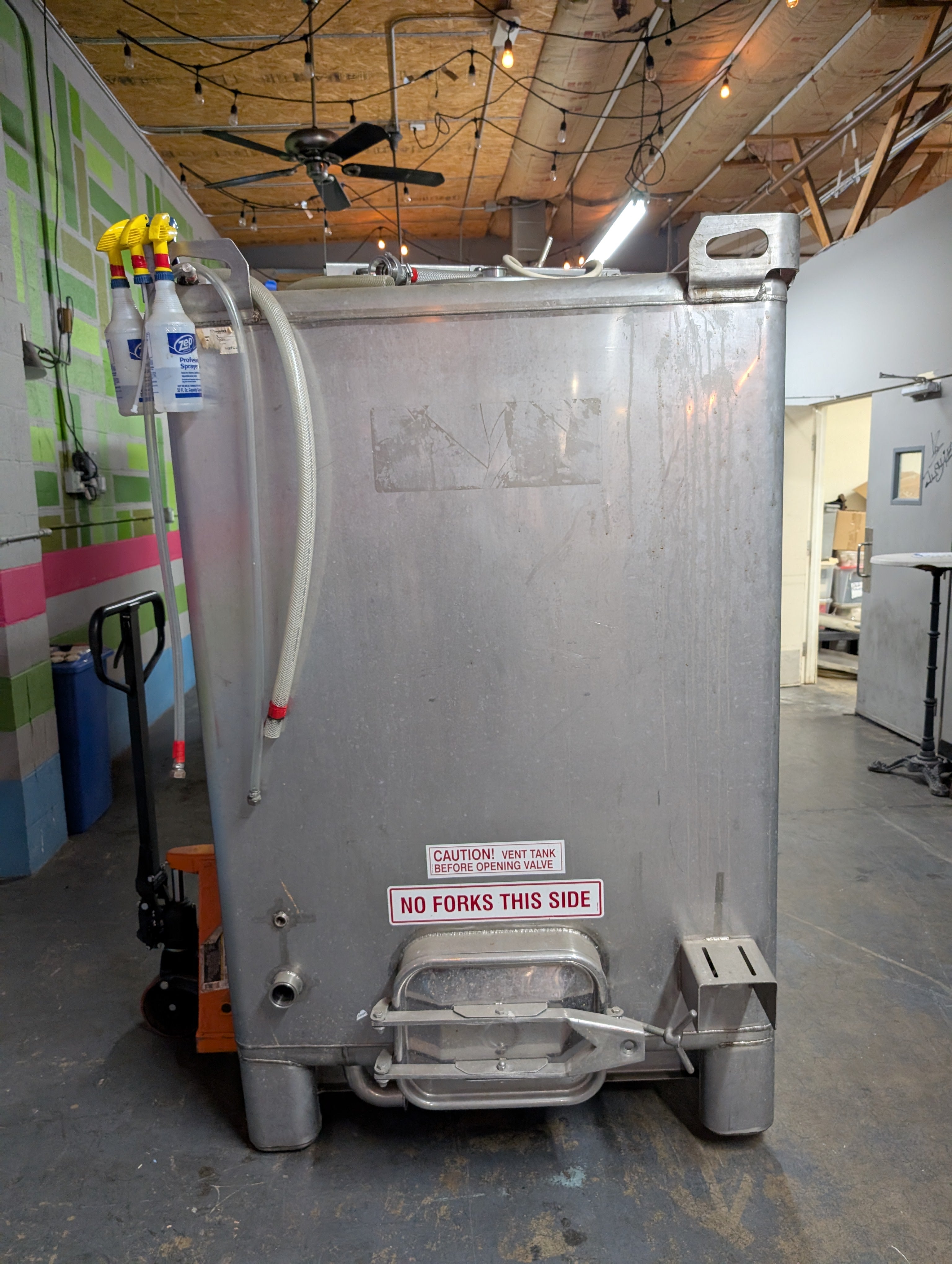 550 Gallon Stainless Totes