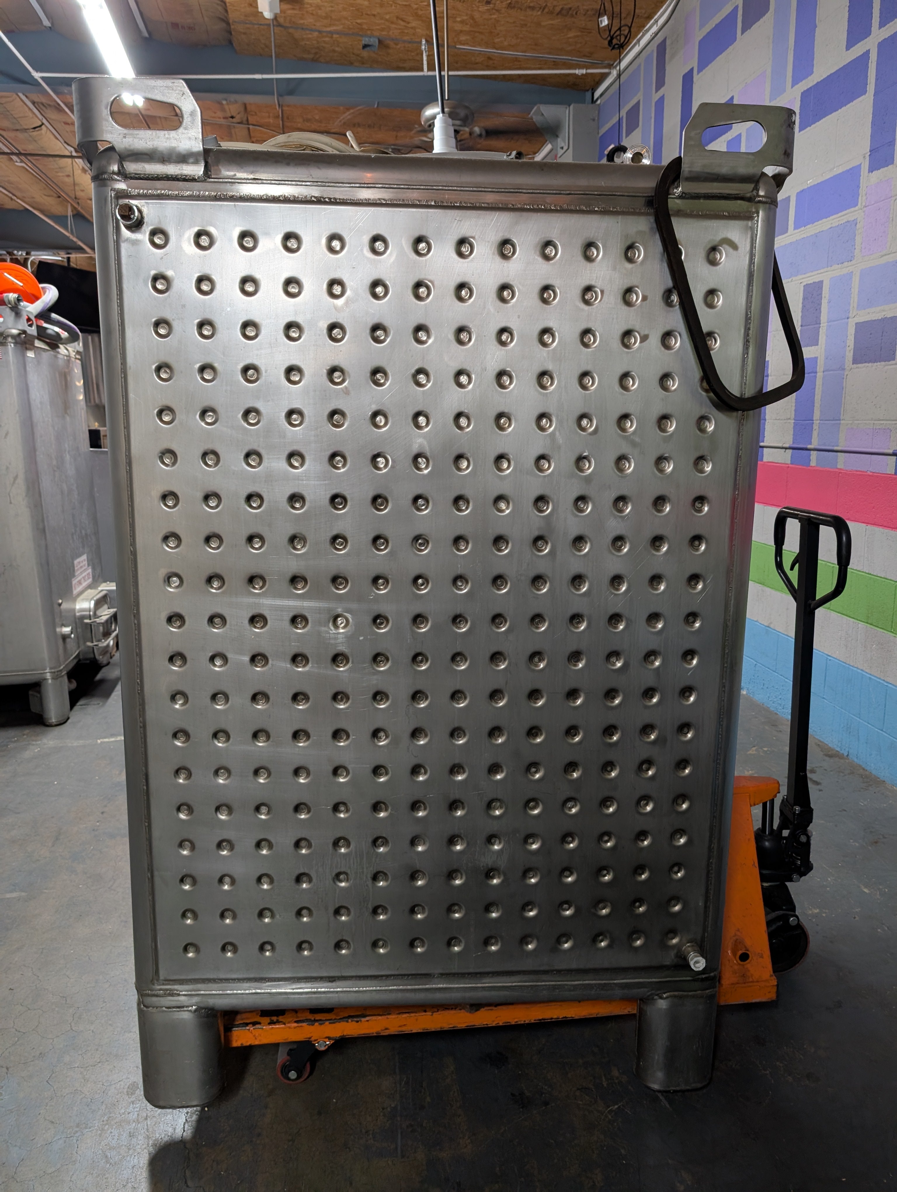 550 Gallon Stainless Totes
