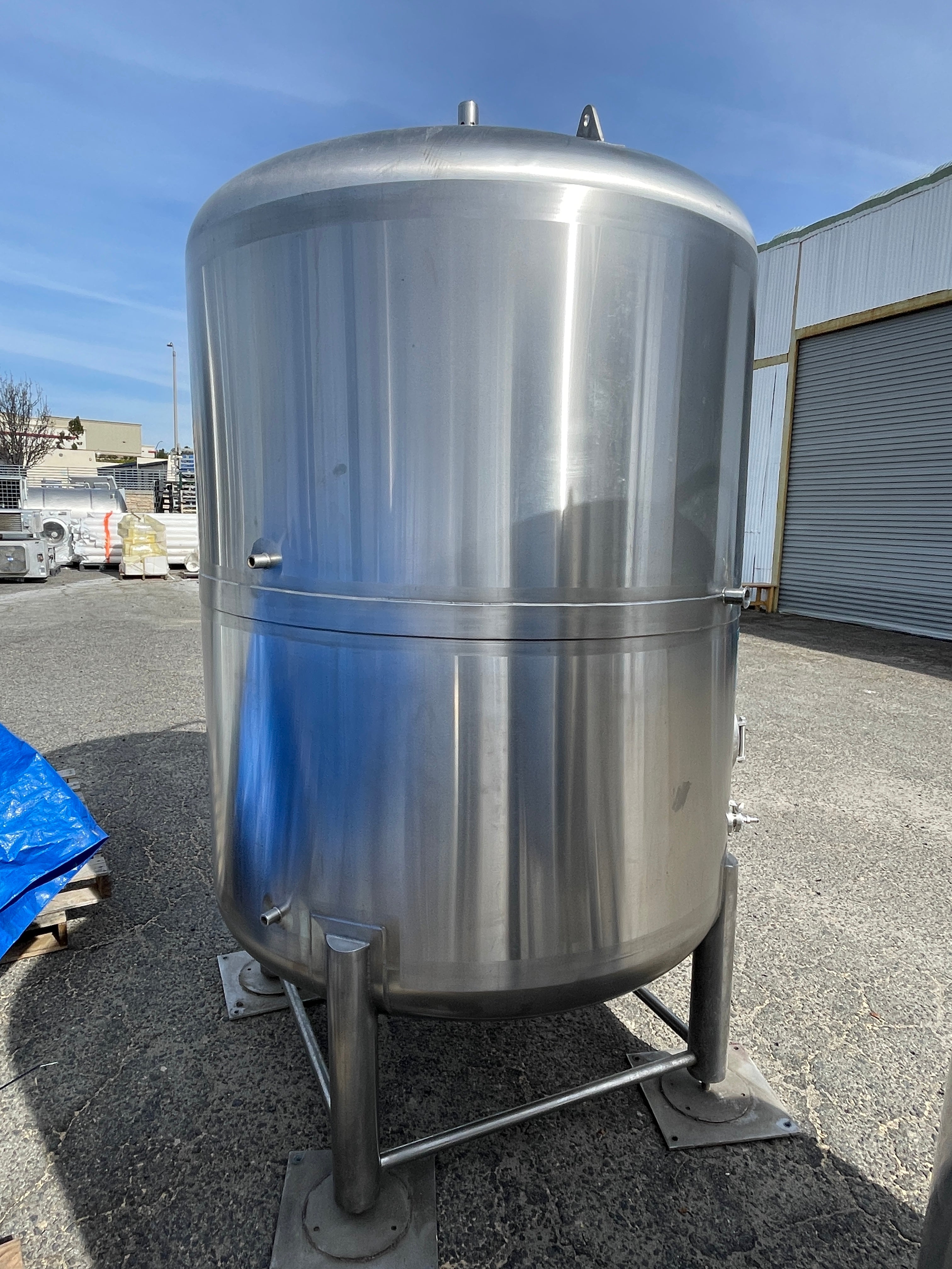 Dual 10bbl Stacked Serving Tank (20bbl total)